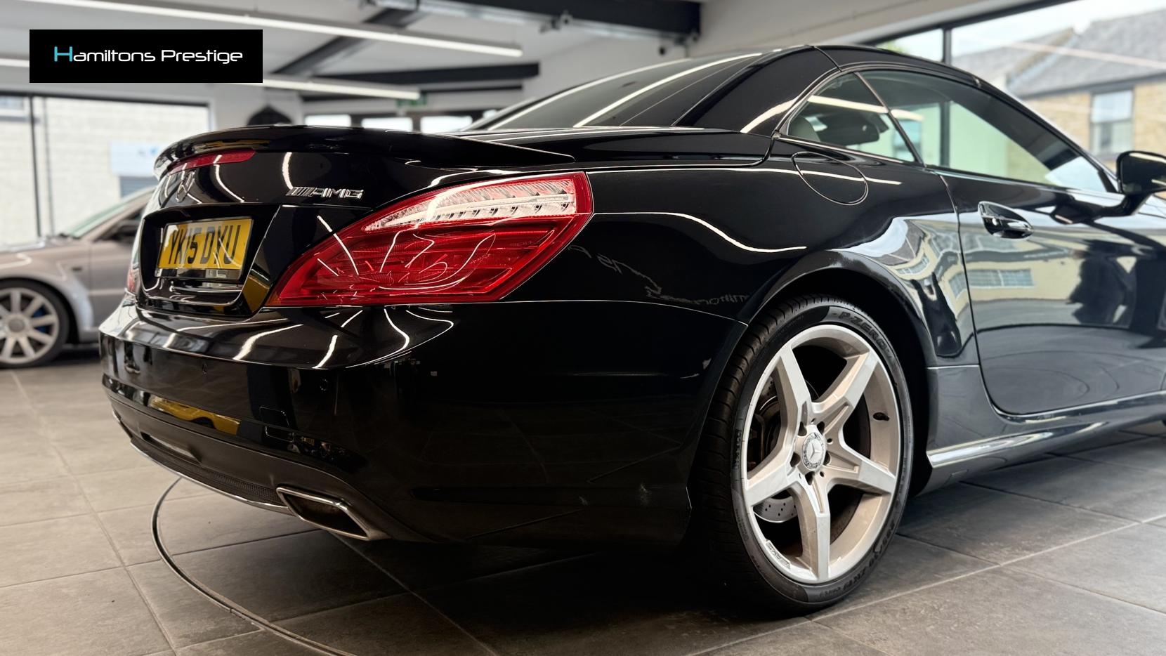 Mercedes-Benz SL 3.0 SL400 AMG Sport Convertible 2dr Petrol G-Tronic Euro 6 (s/s) (333 ps)