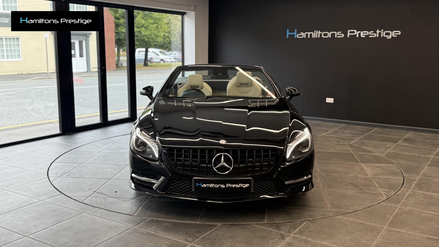Mercedes-Benz SL 3.0 SL400 AMG Sport Convertible 2dr Petrol G-Tronic Euro 6 (s/s) (333 ps)