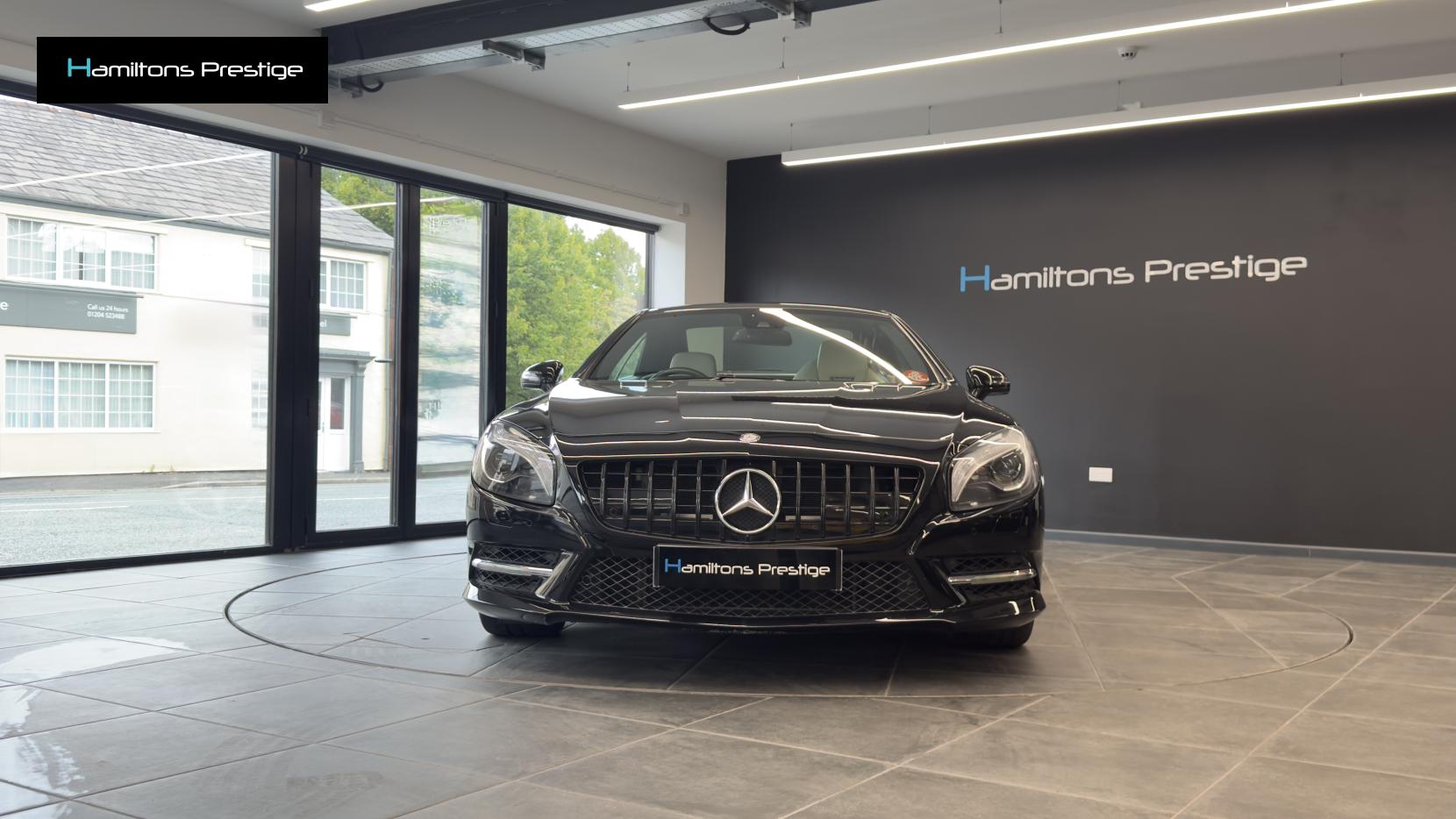 Mercedes-Benz SL 3.0 SL400 AMG Sport Convertible 2dr Petrol G-Tronic Euro 6 (s/s) (333 ps)