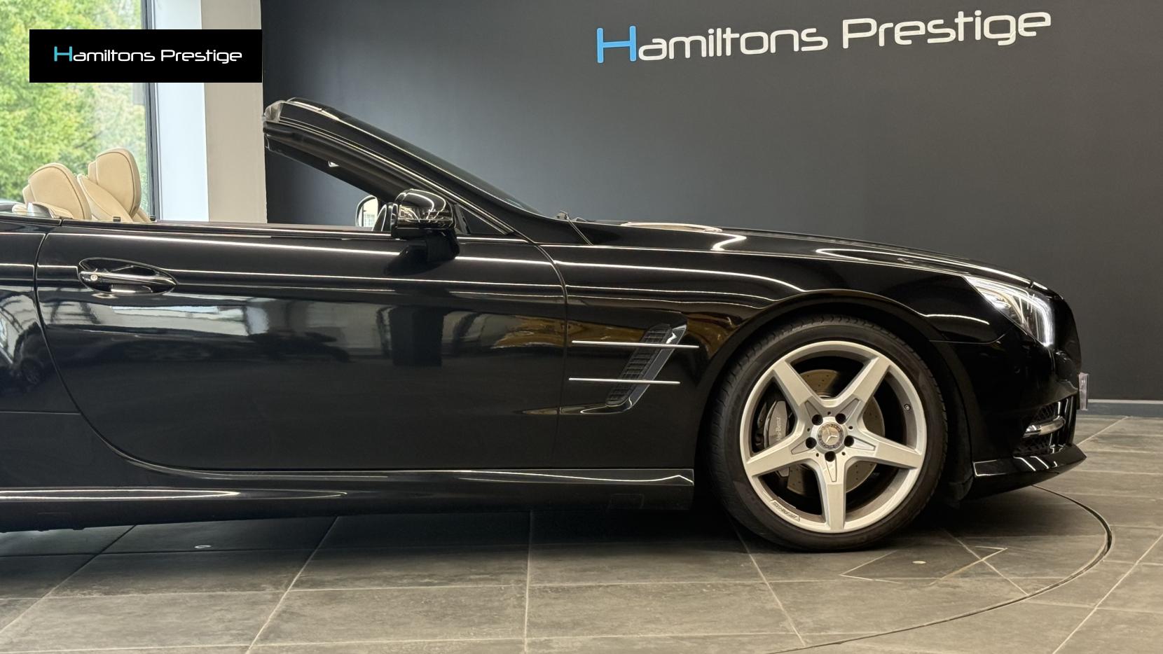 Mercedes-Benz SL 3.0 SL400 AMG Sport Convertible 2dr Petrol G-Tronic Euro 6 (s/s) (333 ps)