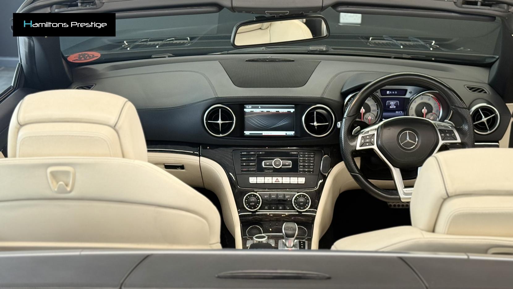 Mercedes-Benz SL 3.0 SL400 AMG Sport Convertible 2dr Petrol G-Tronic Euro 6 (s/s) (333 ps)