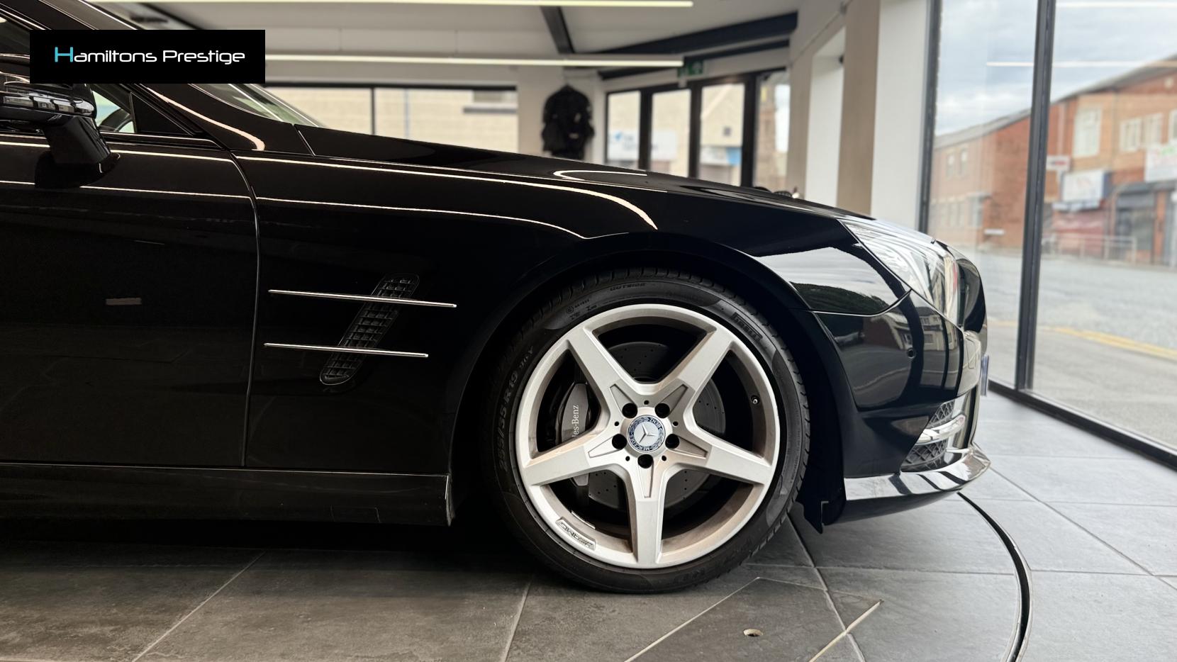 Mercedes-Benz SL 3.0 SL400 AMG Sport Convertible 2dr Petrol G-Tronic Euro 6 (s/s) (333 ps)