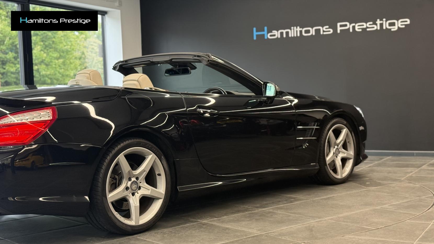 Mercedes-Benz SL 3.0 SL400 AMG Sport Convertible 2dr Petrol G-Tronic Euro 6 (s/s) (333 ps)