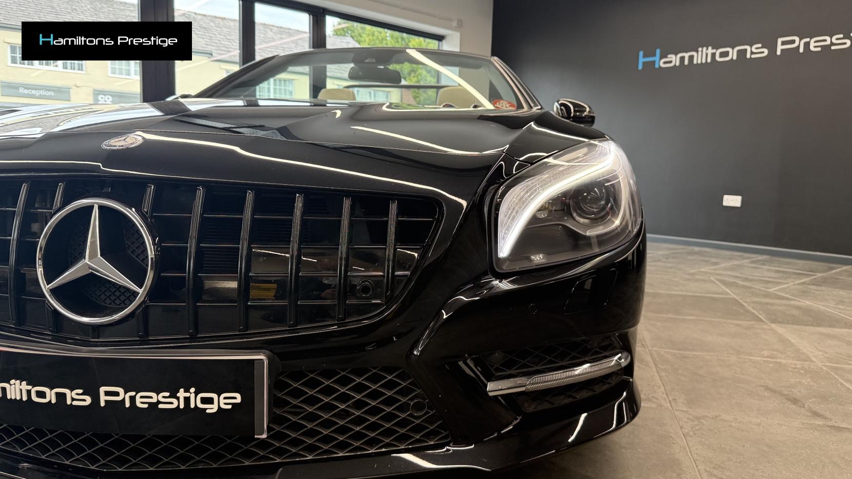 Mercedes-Benz SL 3.0 SL400 AMG Sport Convertible 2dr Petrol G-Tronic Euro 6 (s/s) (333 ps)