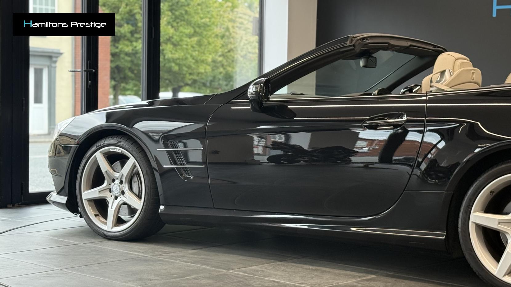 Mercedes-Benz SL 3.0 SL400 AMG Sport Convertible 2dr Petrol G-Tronic Euro 6 (s/s) (333 ps)
