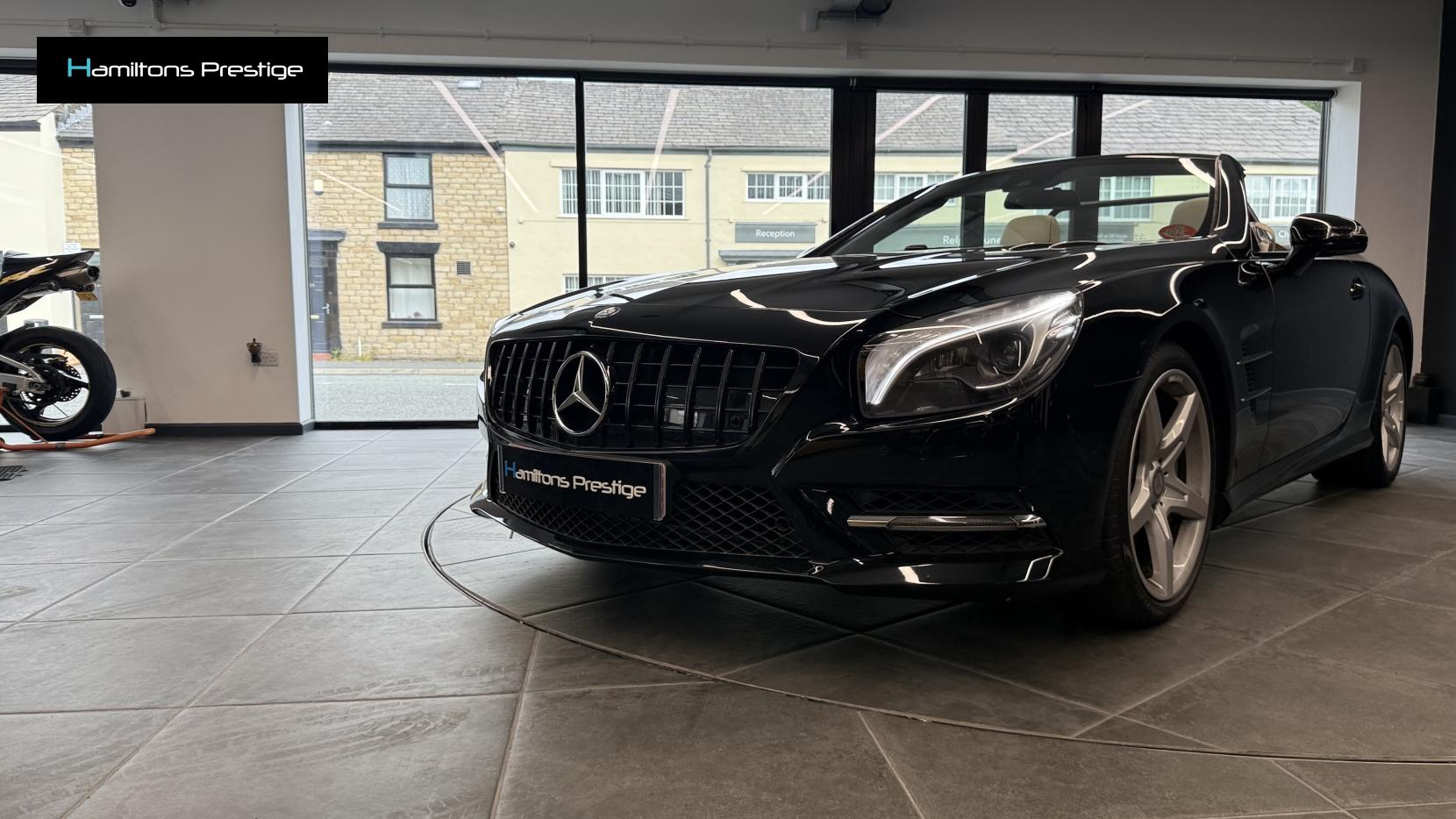 Mercedes-Benz SL 3.0 SL400 AMG Sport Convertible 2dr Petrol G-Tronic Euro 6 (s/s) (333 ps)