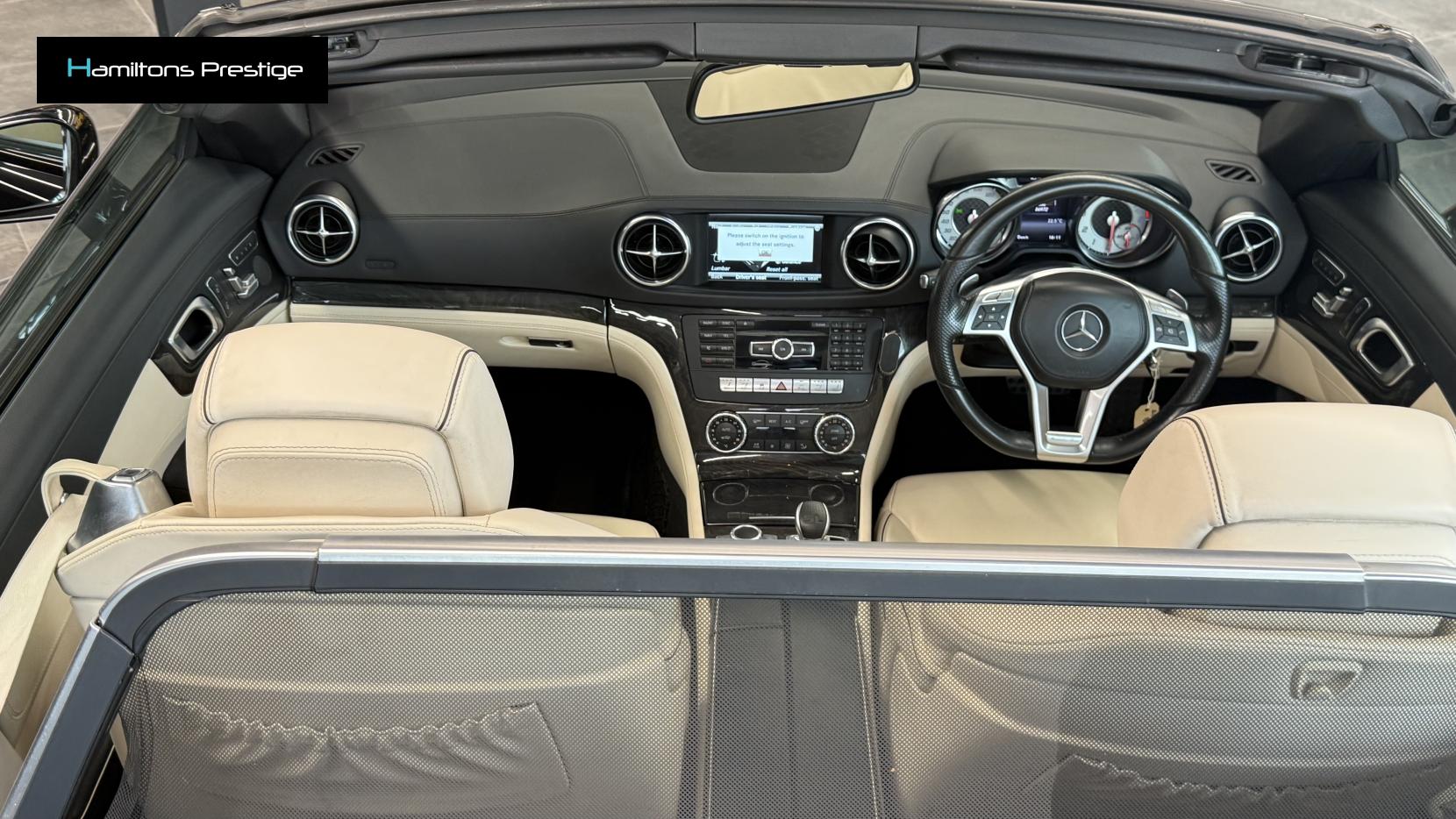 Mercedes-Benz SL 3.0 SL400 AMG Sport Convertible 2dr Petrol G-Tronic Euro 6 (s/s) (333 ps)