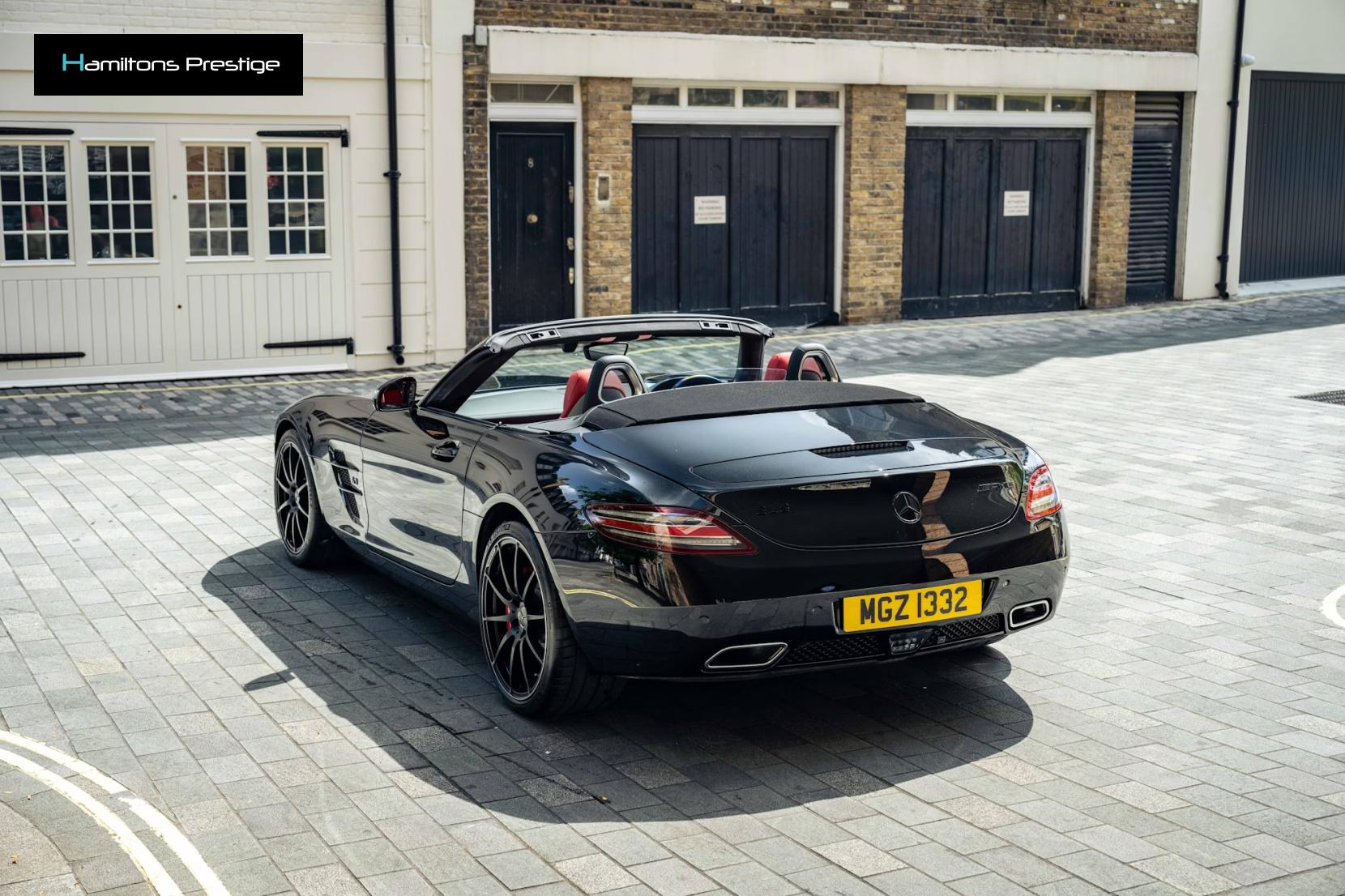 Mercedes-Benz SLS 6.2 63 V8 AMG Roadster 2dr Petrol SpdS DCT Euro 5 (571 ps)