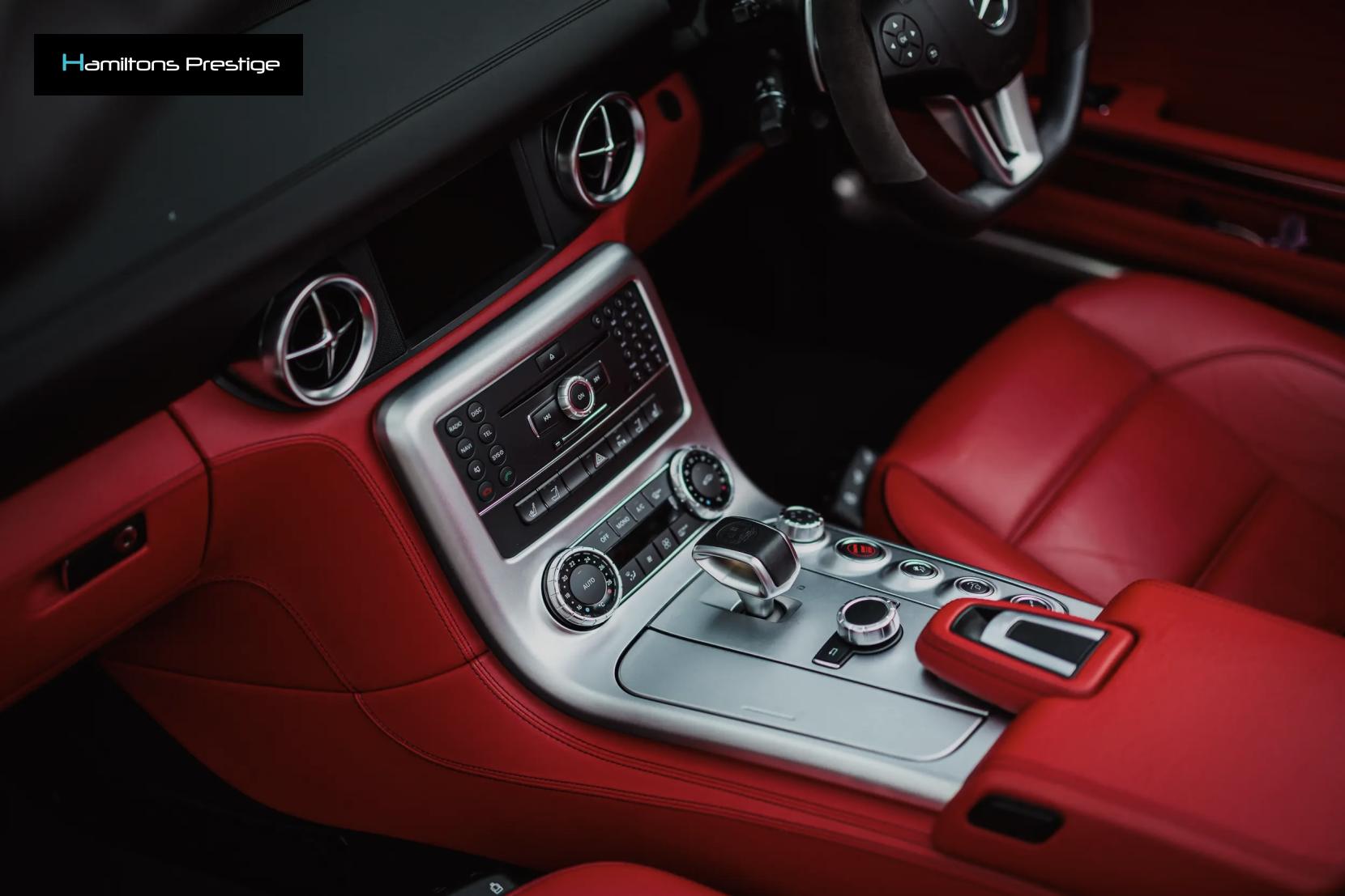 Mercedes-Benz SLS 6.2 63 V8 AMG Roadster 2dr Petrol SpdS DCT Euro 5 (571 ps)