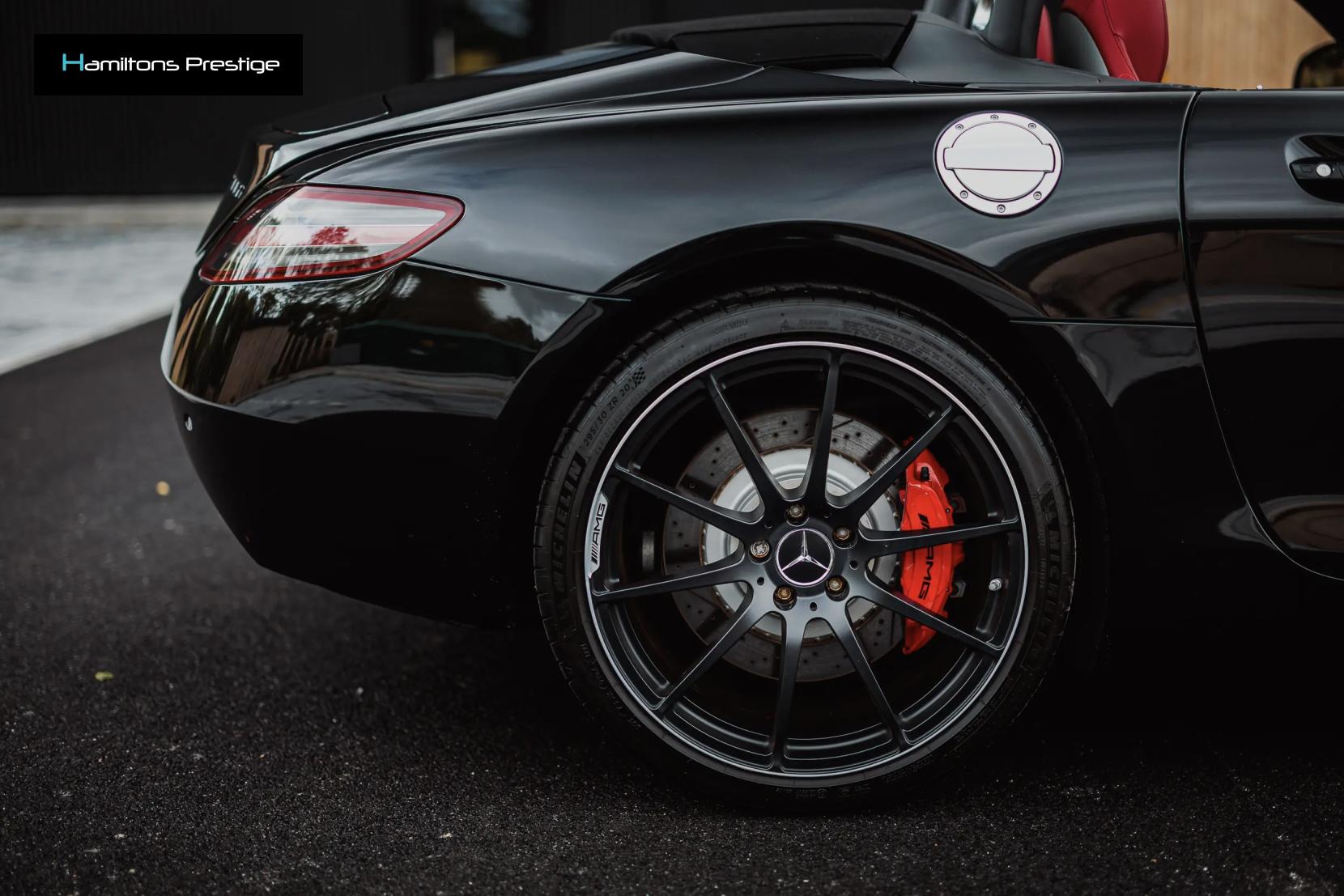 Mercedes-Benz SLS 6.2 63 V8 AMG Roadster 2dr Petrol SpdS DCT Euro 5 (571 ps)