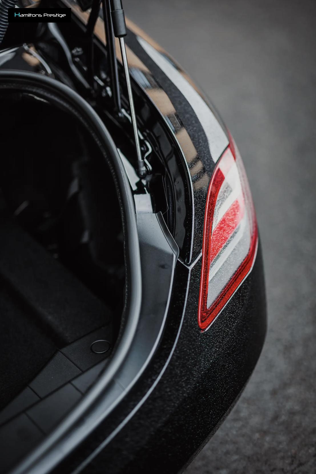 Mercedes-Benz SLS 6.2 63 V8 AMG Roadster 2dr Petrol SpdS DCT Euro 5 (571 ps)