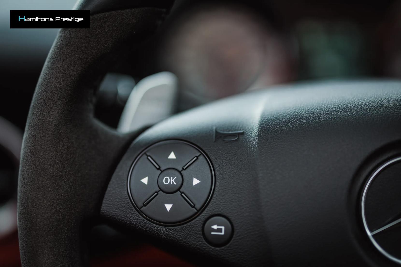 Mercedes-Benz SLS 6.2 63 V8 AMG Roadster 2dr Petrol SpdS DCT Euro 5 (571 ps)