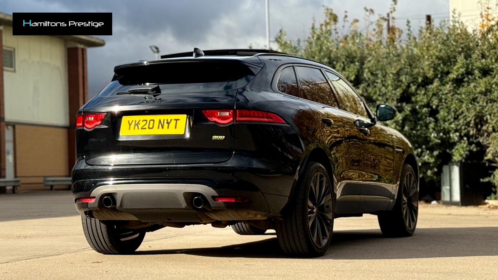 Jaguar F-PACE 2.0 P300 300 Sport SUV 5dr Petrol Auto AWD Euro 6 (s/s) (300 ps)