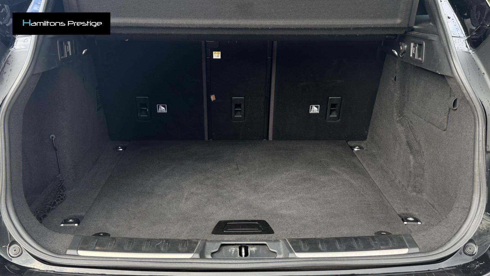 Jaguar F-PACE 2.0 P300 300 Sport SUV 5dr Petrol Auto AWD Euro 6 (s/s) (300 ps)