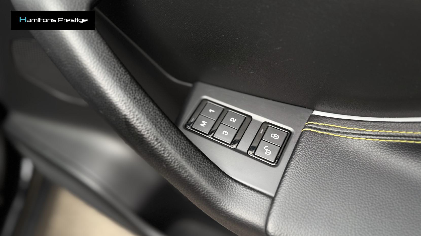 Jaguar F-PACE 2.0 P300 300 Sport SUV 5dr Petrol Auto AWD Euro 6 (s/s) (300 ps)