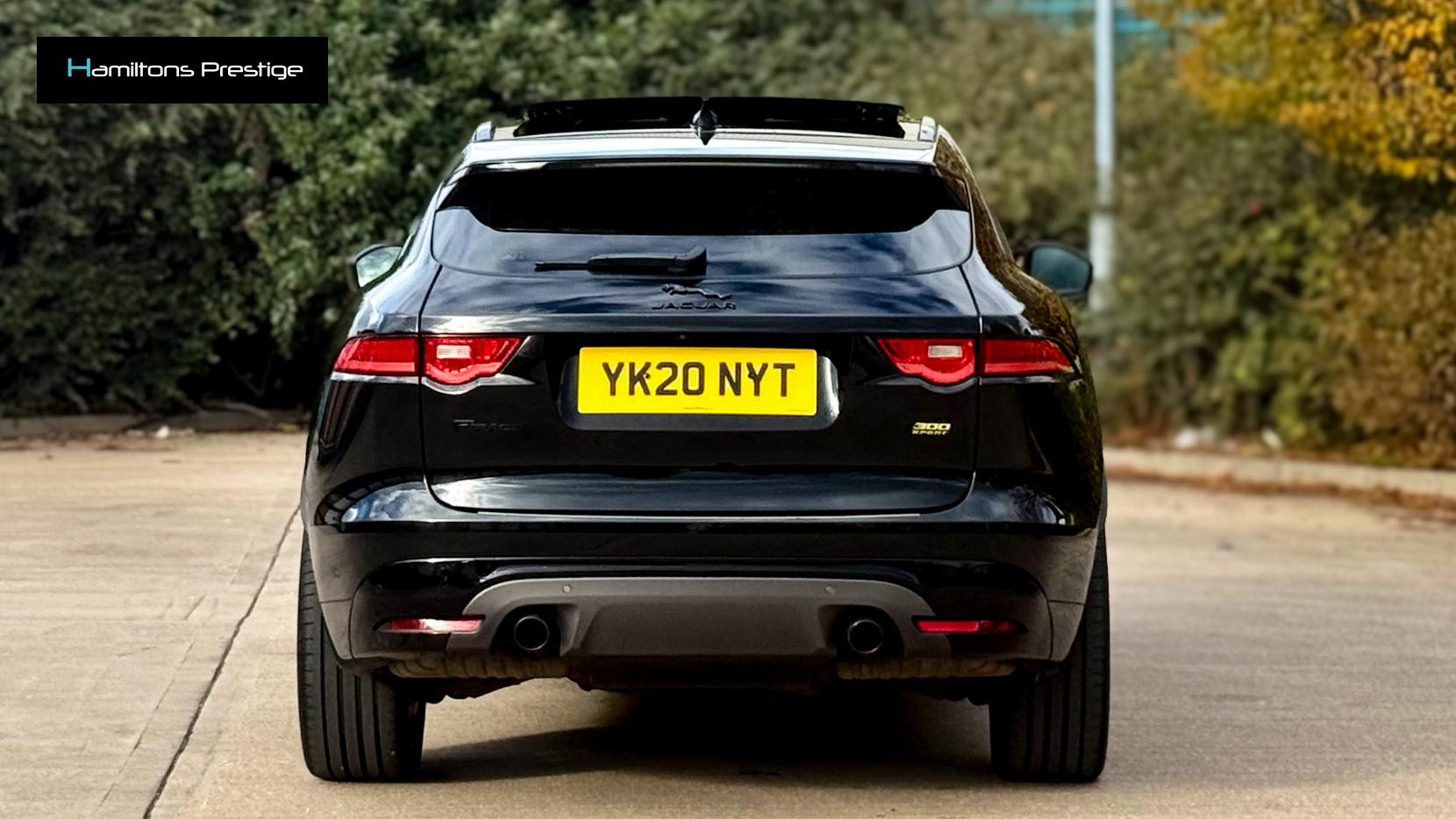 Jaguar F-PACE 2.0 P300 300 Sport SUV 5dr Petrol Auto AWD Euro 6 (s/s) (300 ps)