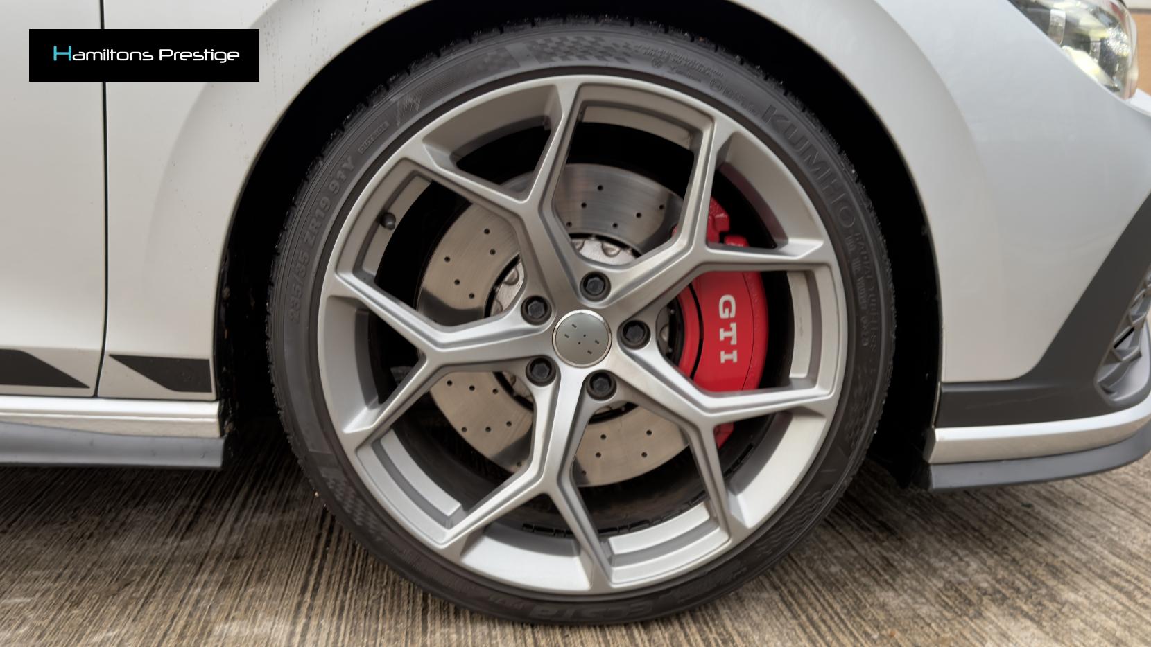 Volkswagen Golf 2.0 TSI GTI Clubsport Hatchback 5dr Petrol DSG Euro 6 (s/s) (300 ps)