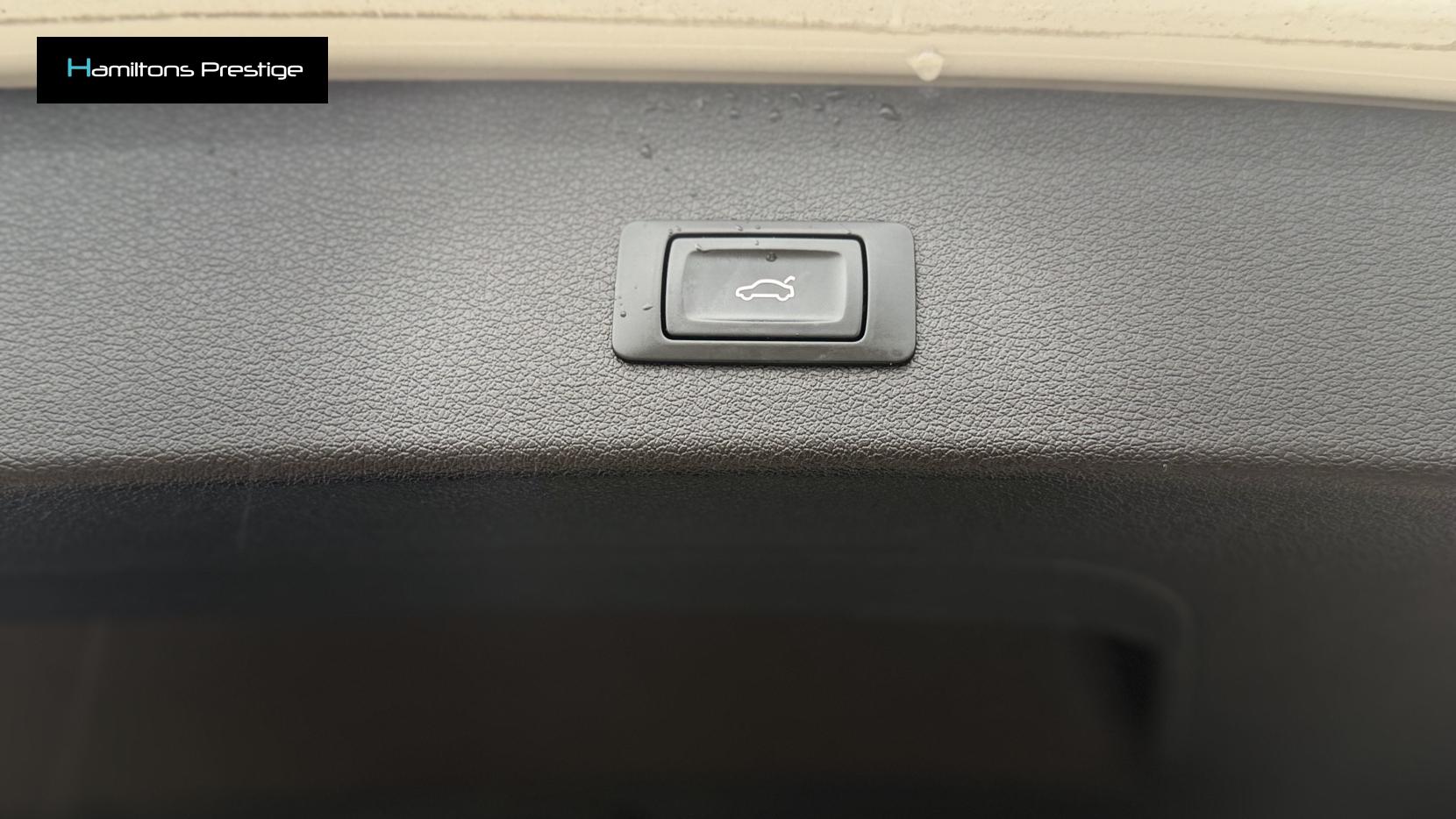 Audi SQ5 3.0 BiTDI V6 Plus SUV 5dr Diesel Tiptronic quattro Euro 6 (s/s) (340 ps)