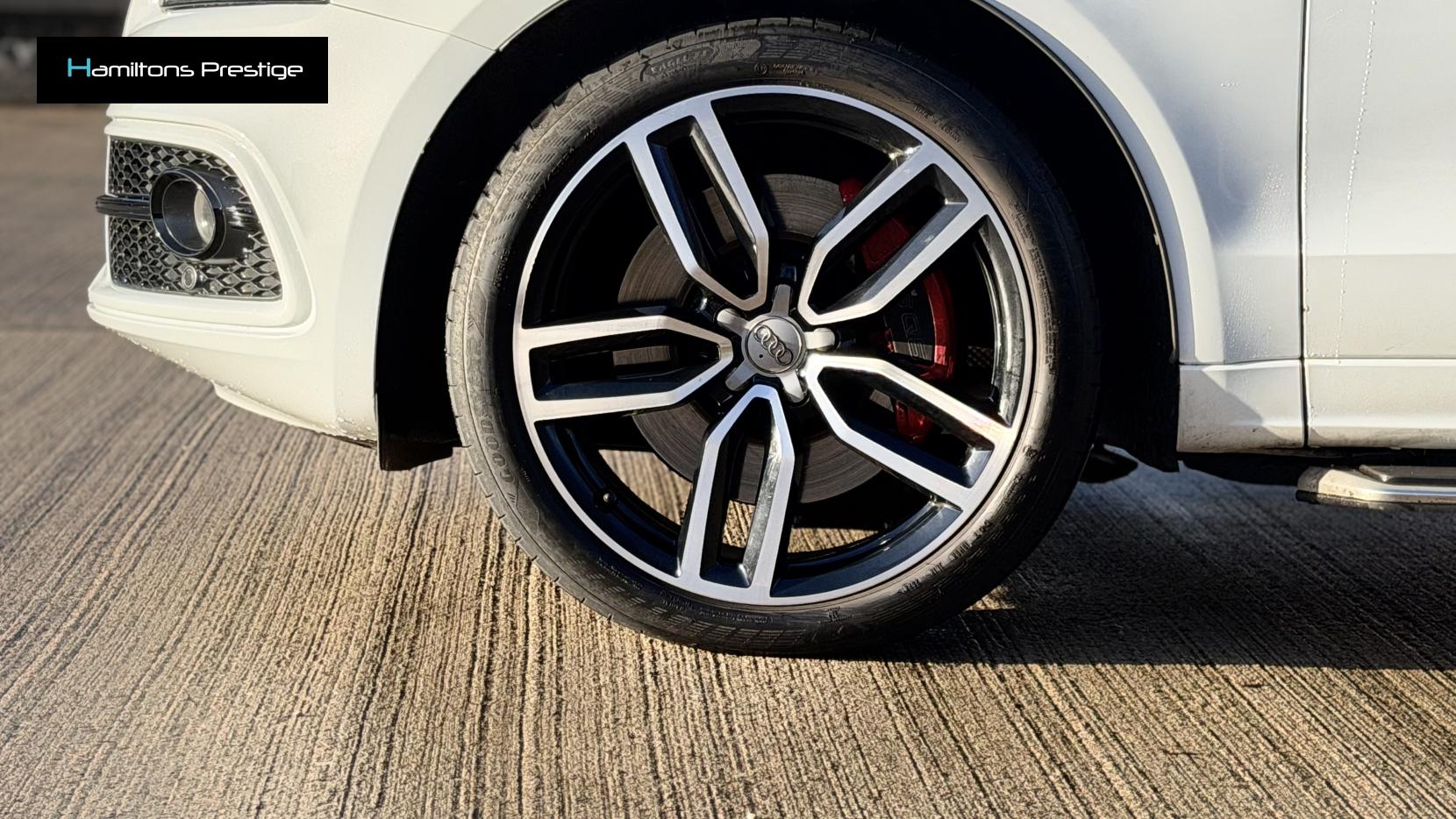 Audi SQ5 3.0 BiTDI V6 Plus SUV 5dr Diesel Tiptronic quattro Euro 6 (s/s) (340 ps)