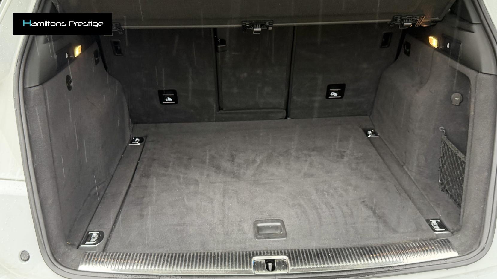 Audi SQ5 3.0 BiTDI V6 Plus SUV 5dr Diesel Tiptronic quattro Euro 6 (s/s) (340 ps)