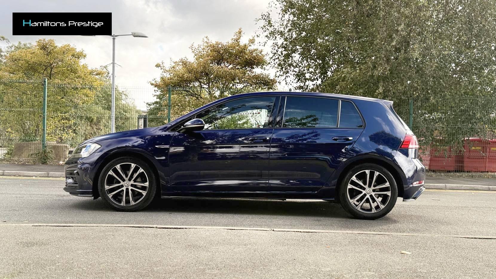 Volkswagen Golf 1.5 TSI EVO GPF R-Line Hatchback 5dr Petrol DSG Euro 6 (s/s) (150 ps)