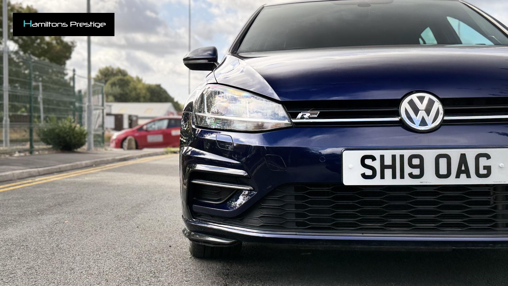 Volkswagen Golf 1.5 TSI EVO GPF R-Line Hatchback 5dr Petrol DSG Euro 6 (s/s) (150 ps)