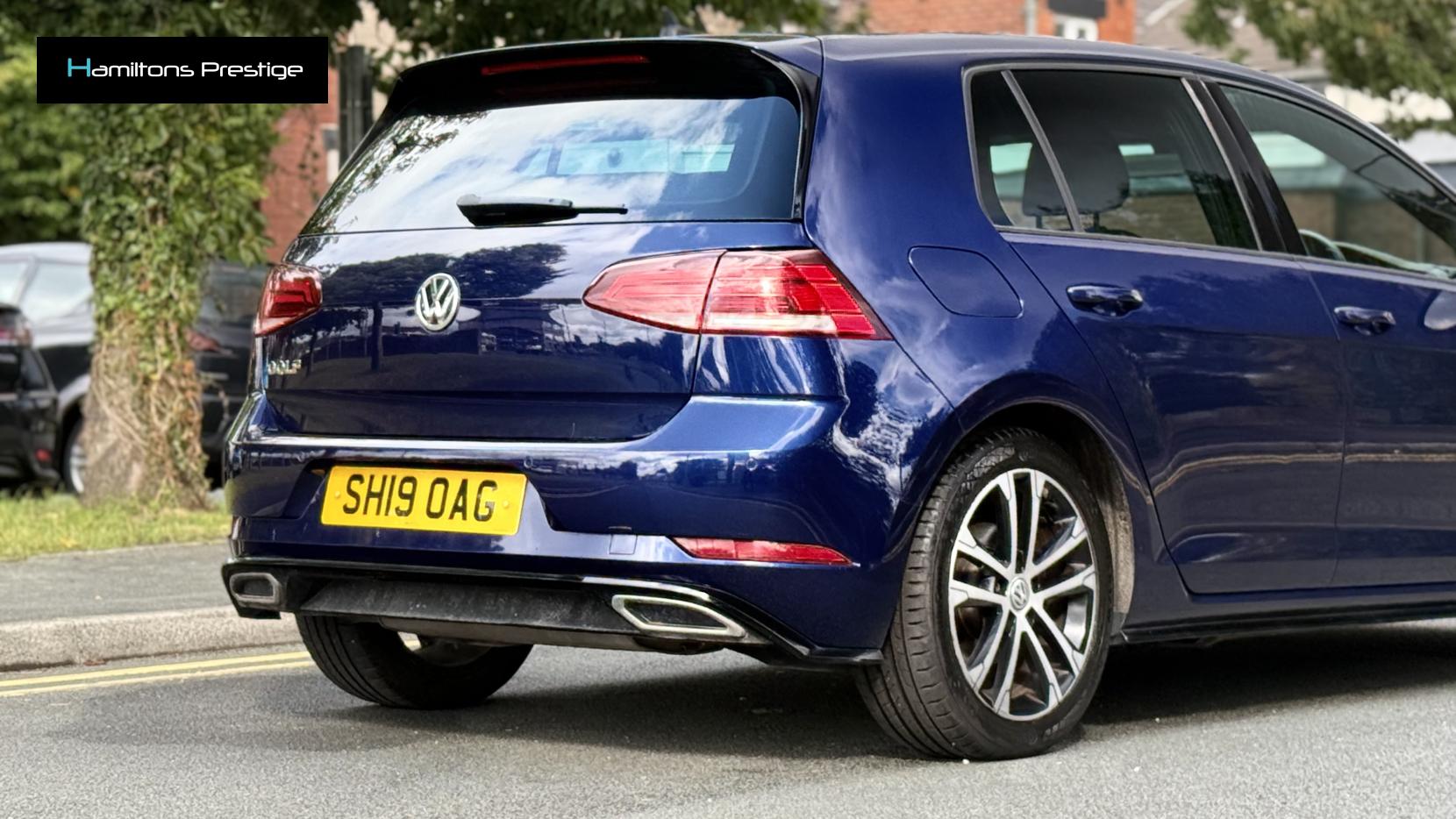 Volkswagen Golf 1.5 TSI EVO GPF R-Line Hatchback 5dr Petrol DSG Euro 6 (s/s) (150 ps)