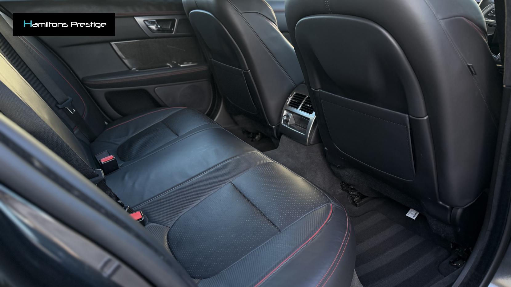 Jaguar XFR-S 5.0 V8 Saloon 4dr Petrol Auto Euro 5 (s/s) (550 ps)