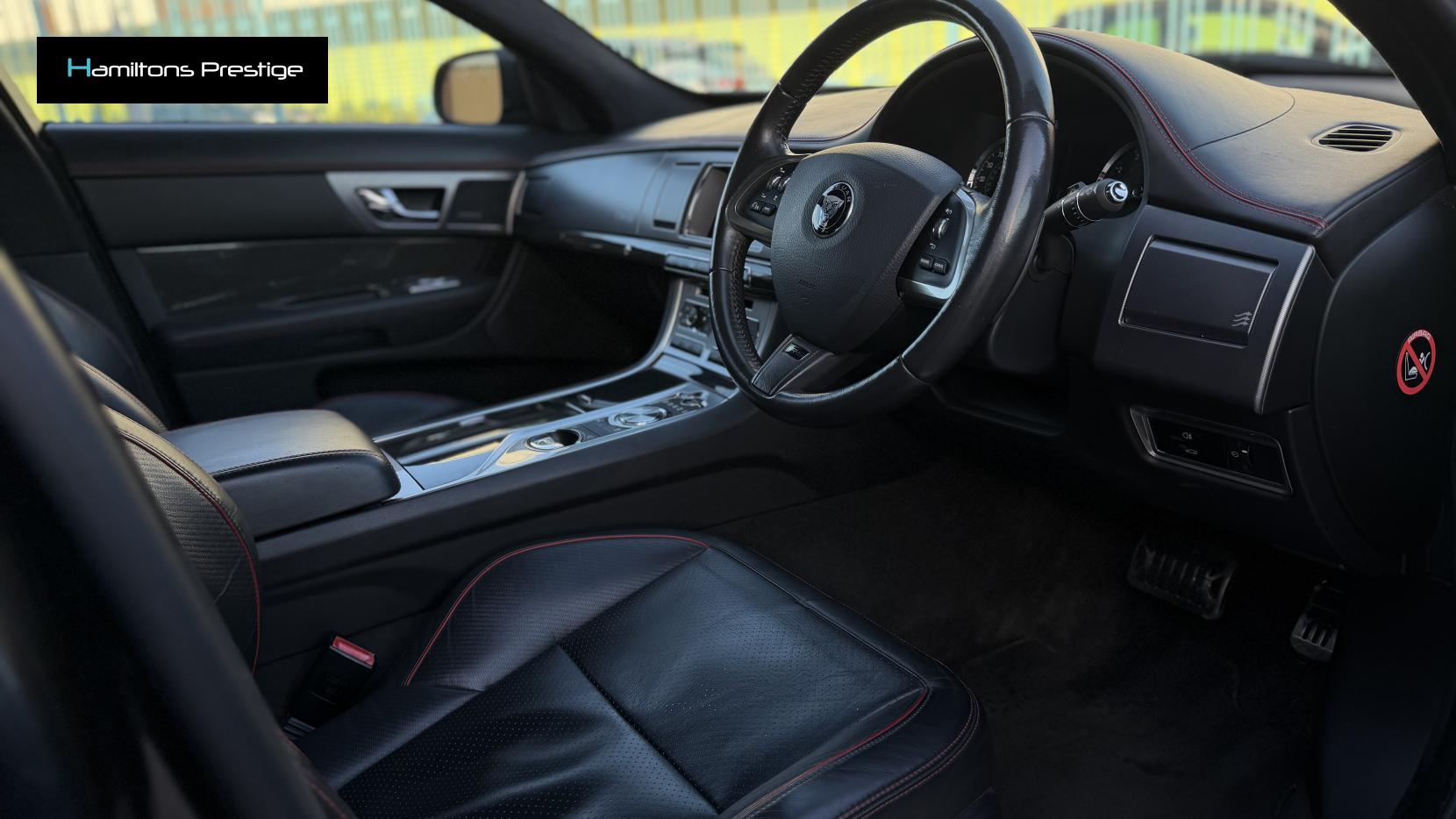 Jaguar XFR-S 5.0 V8 Saloon 4dr Petrol Auto Euro 5 (s/s) (550 ps)