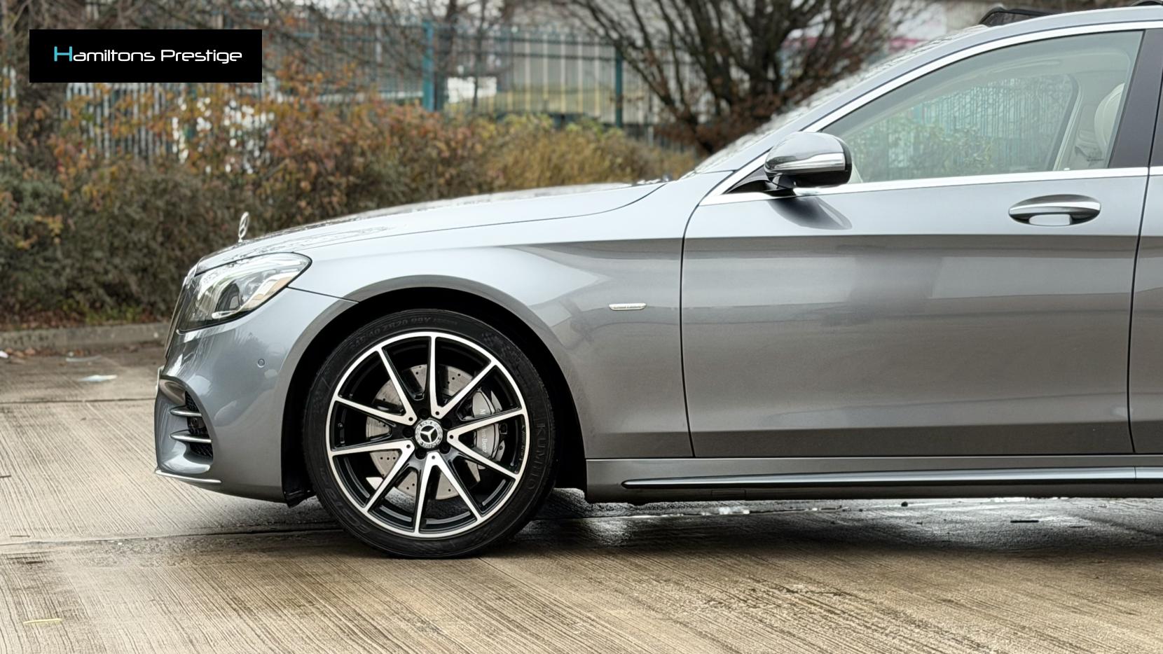 Mercedes-Benz S Class 2.9 S350Ld Grand Edition (Executive) Saloon 4dr Diesel G-Tronic+ Euro 6 (s/s) (286 ps)