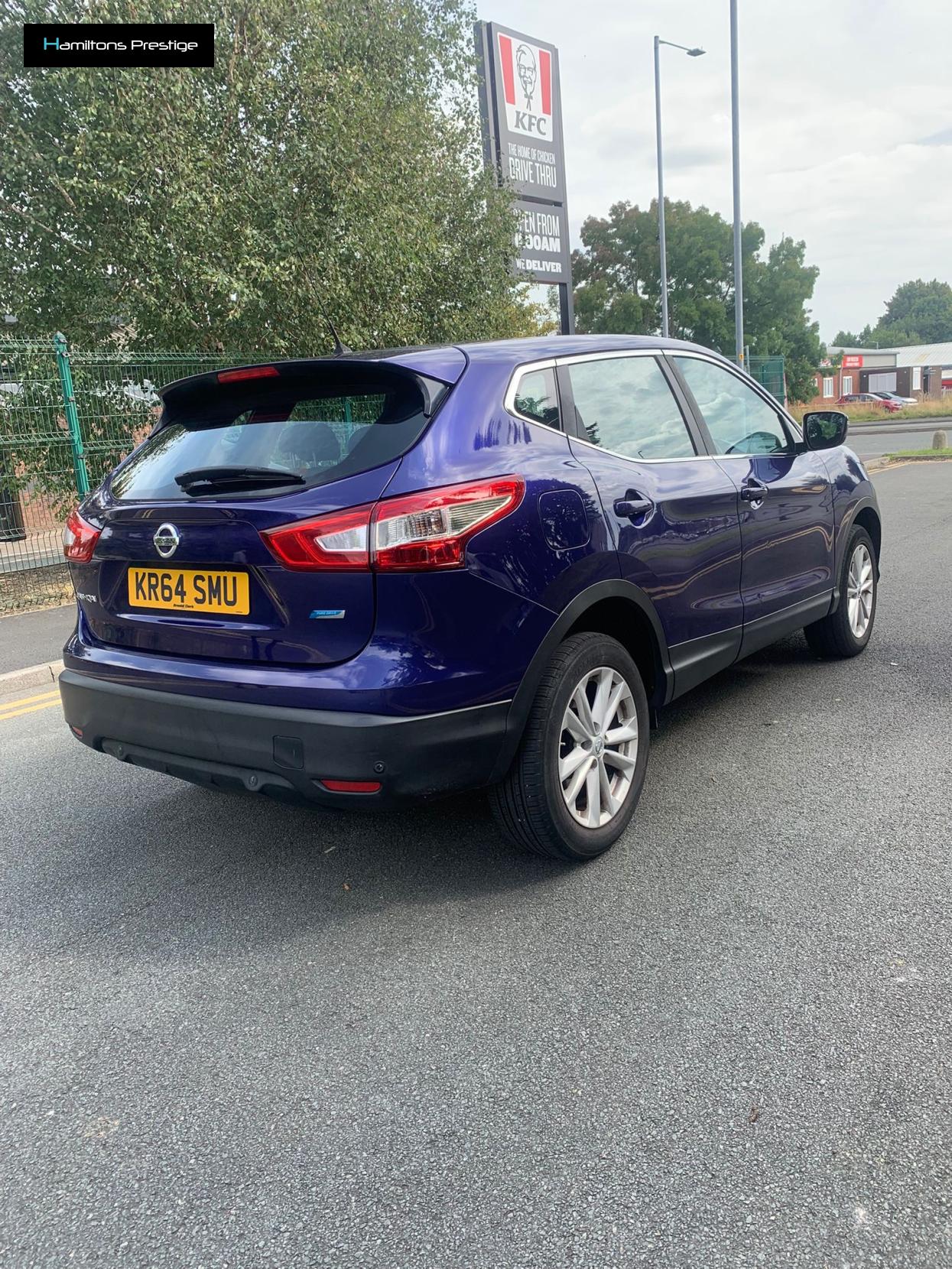 Nissan Qashqai 1.5 dCi Acenta SUV 5dr Diesel Manual 2WD Euro 5 (s/s) (110 ps)