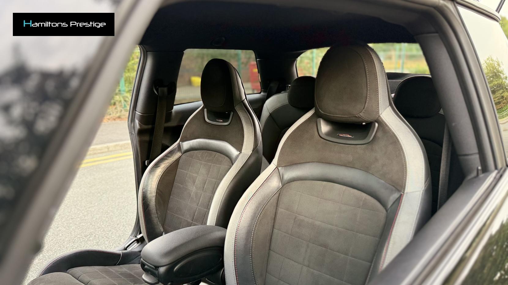 MINI Hatch 2.0 John Cooper Works Hatchback 3dr Petrol Steptronic Euro 6 (s/s) (231 ps)