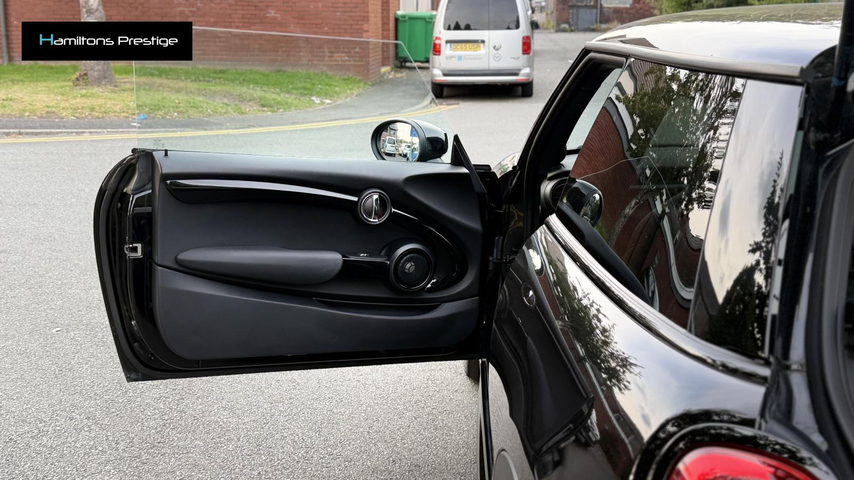 MINI Hatch 2.0 John Cooper Works Hatchback 3dr Petrol Steptronic Euro 6 (s/s) (231 ps)