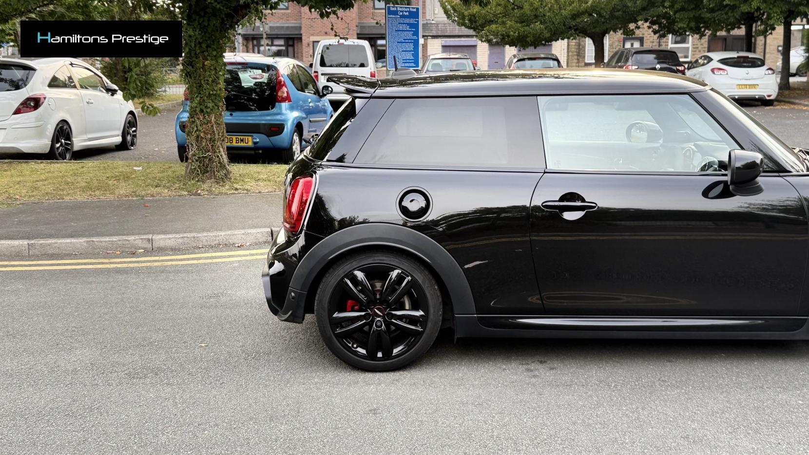 MINI Hatch 2.0 John Cooper Works Hatchback 3dr Petrol Steptronic Euro 6 (s/s) (231 ps)