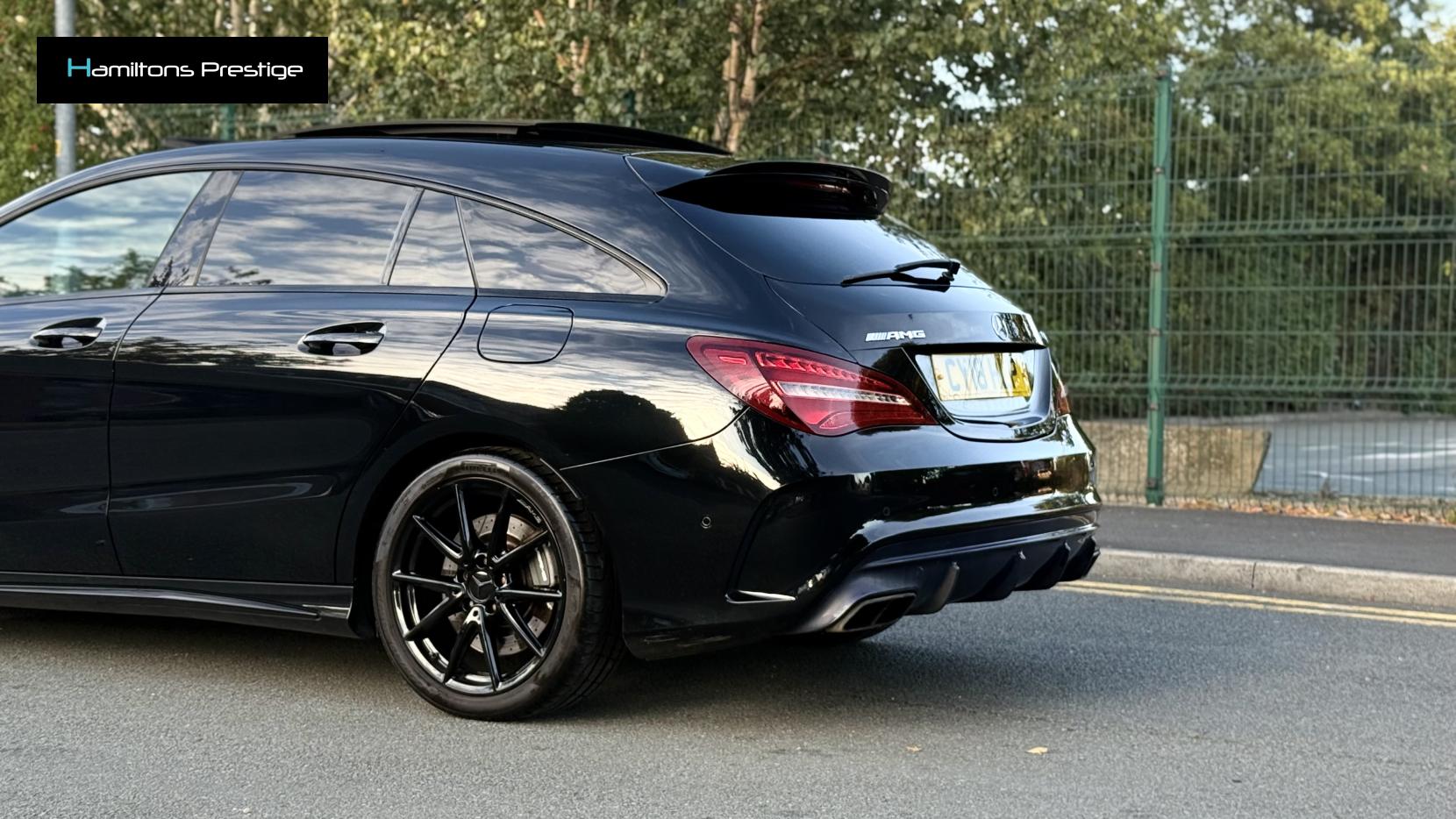 Mercedes-Benz CLA 2.0 CLA45 AMG Shooting Brake 5dr Petrol SpdS DCT 4MATIC Euro 6 (s/s) (381 ps)