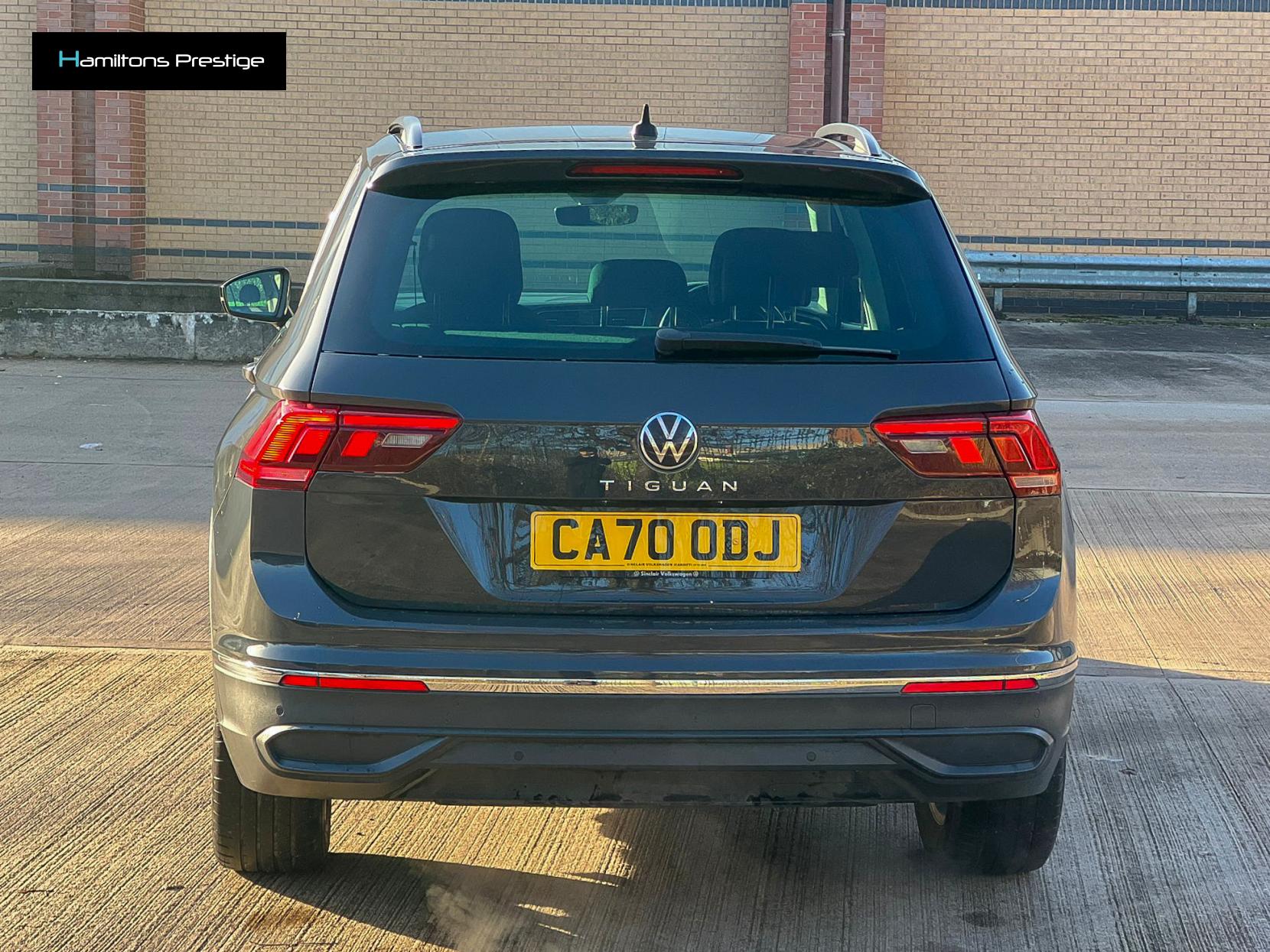 Volkswagen Tiguan 1.5 TSI Life SUV 5dr Petrol DSG Euro 6 (s/s) (150 ps)