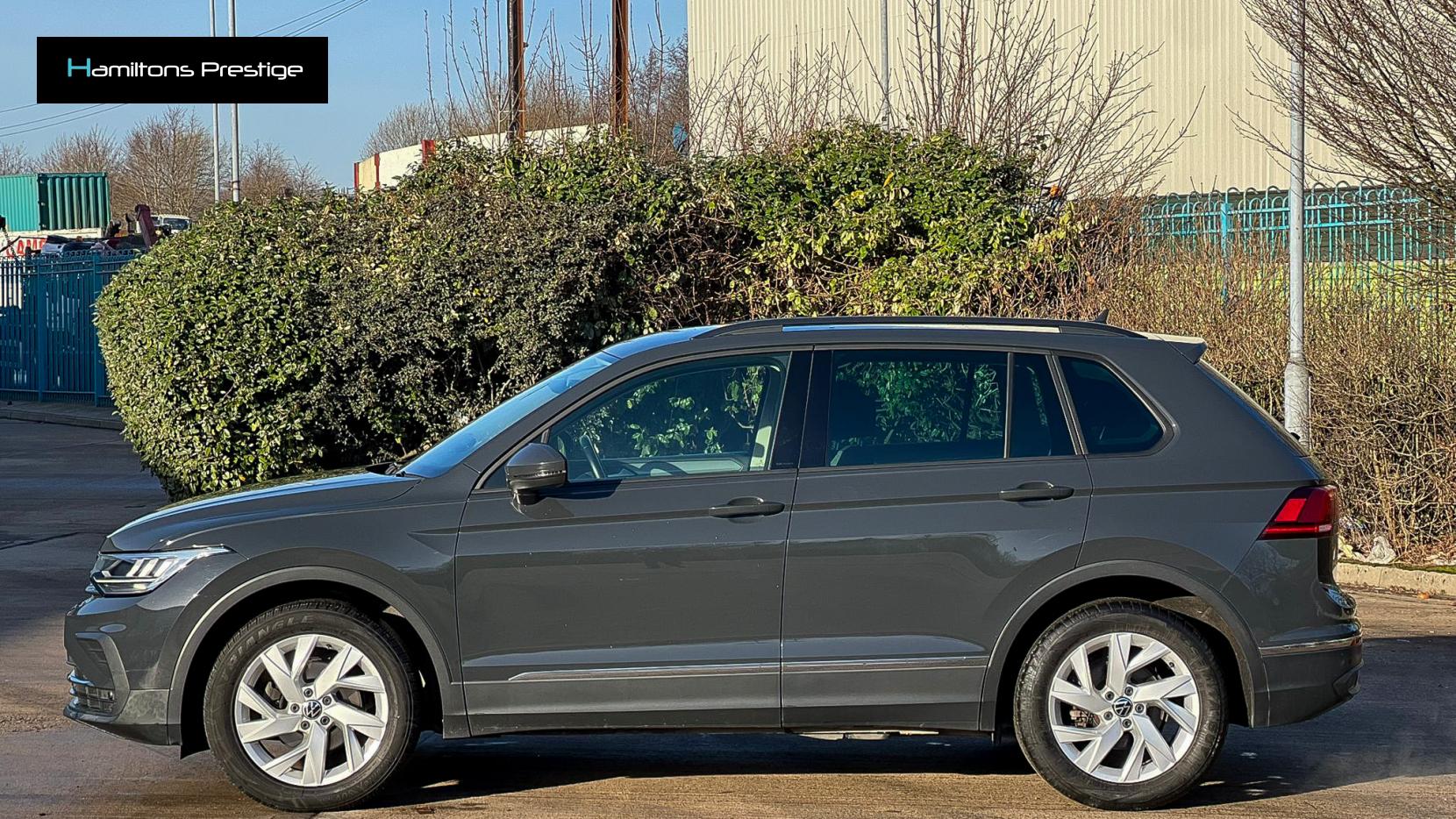 Volkswagen Tiguan 1.5 TSI Life SUV 5dr Petrol DSG Euro 6 (s/s) (150 ps)