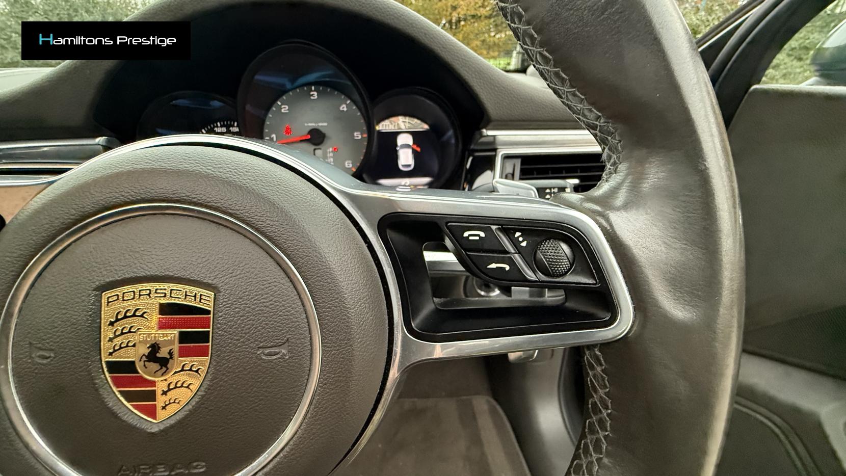 Porsche Macan 3.0 TD V6 S SUV 5dr Diesel PDK 4WD Euro 6 (s/s) (258 ps)