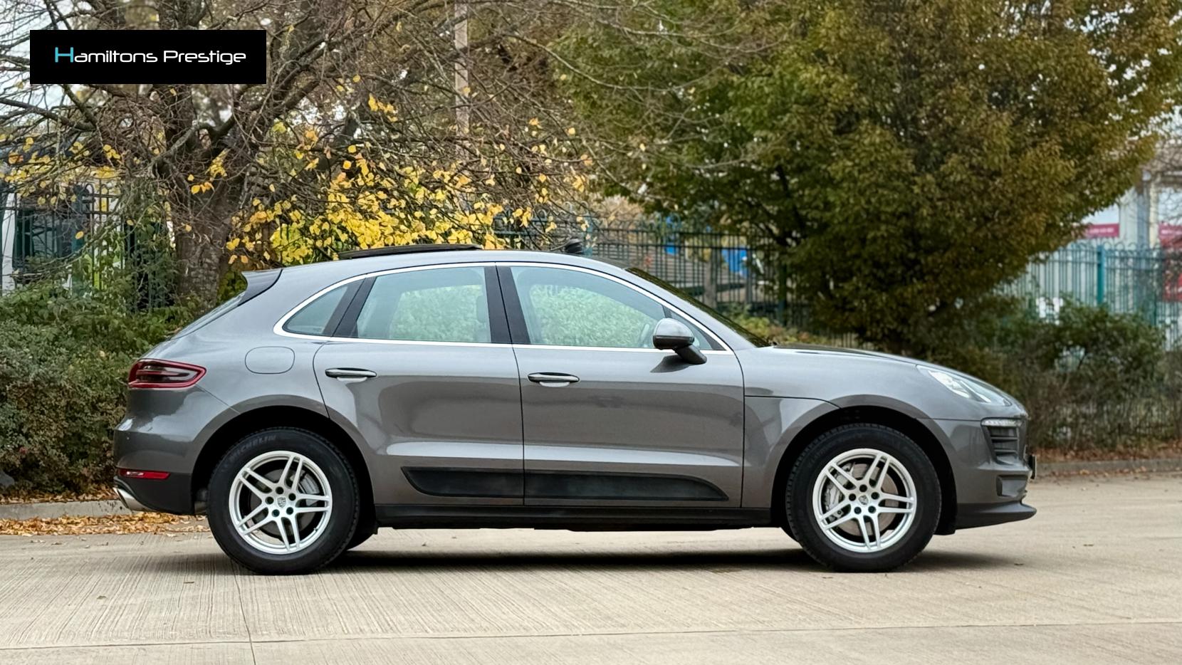 Porsche Macan 3.0 TD V6 S SUV 5dr Diesel PDK 4WD Euro 6 (s/s) (258 ps)
