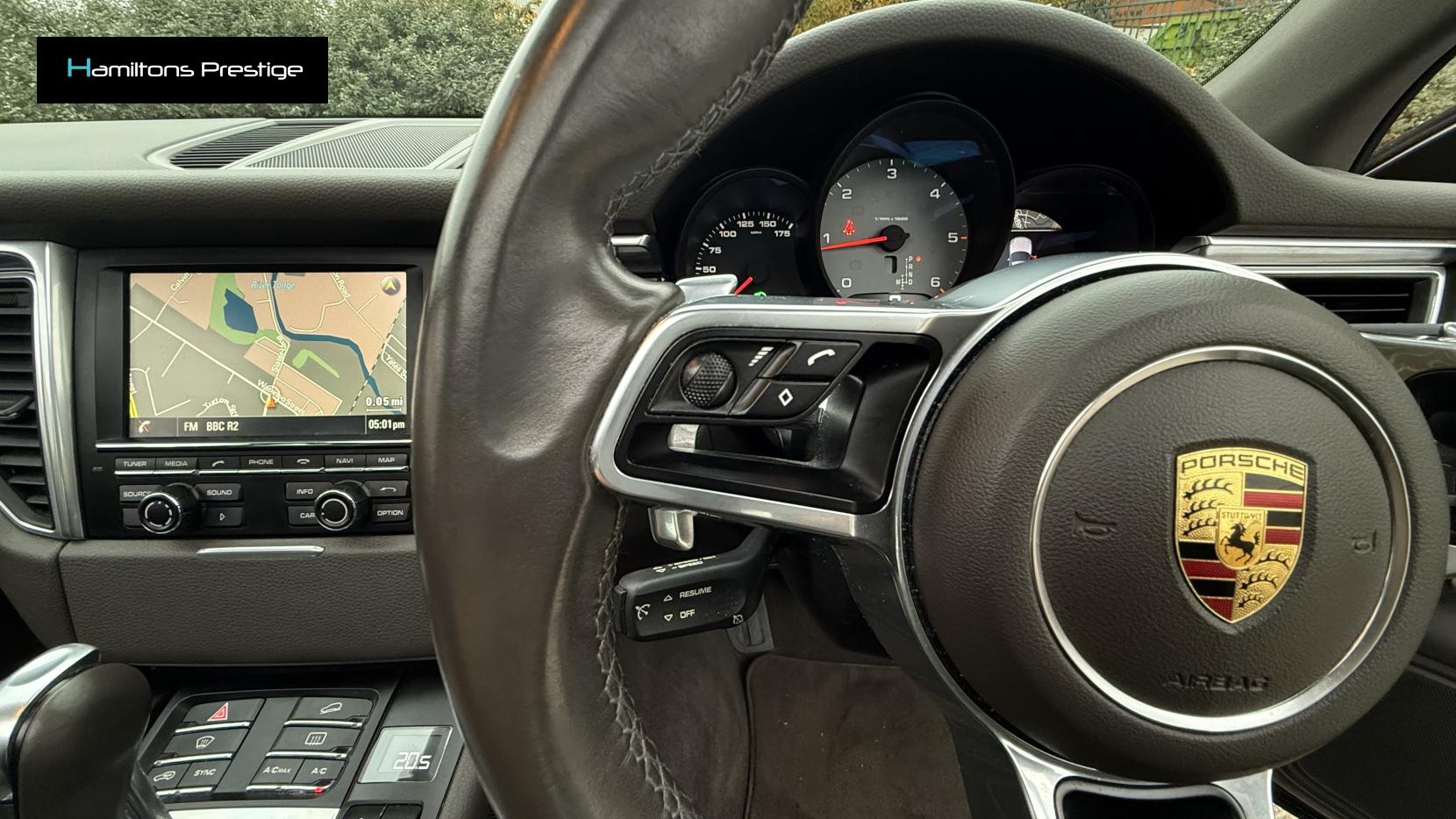 Porsche Macan 3.0 TD V6 S SUV 5dr Diesel PDK 4WD Euro 6 (s/s) (258 ps)