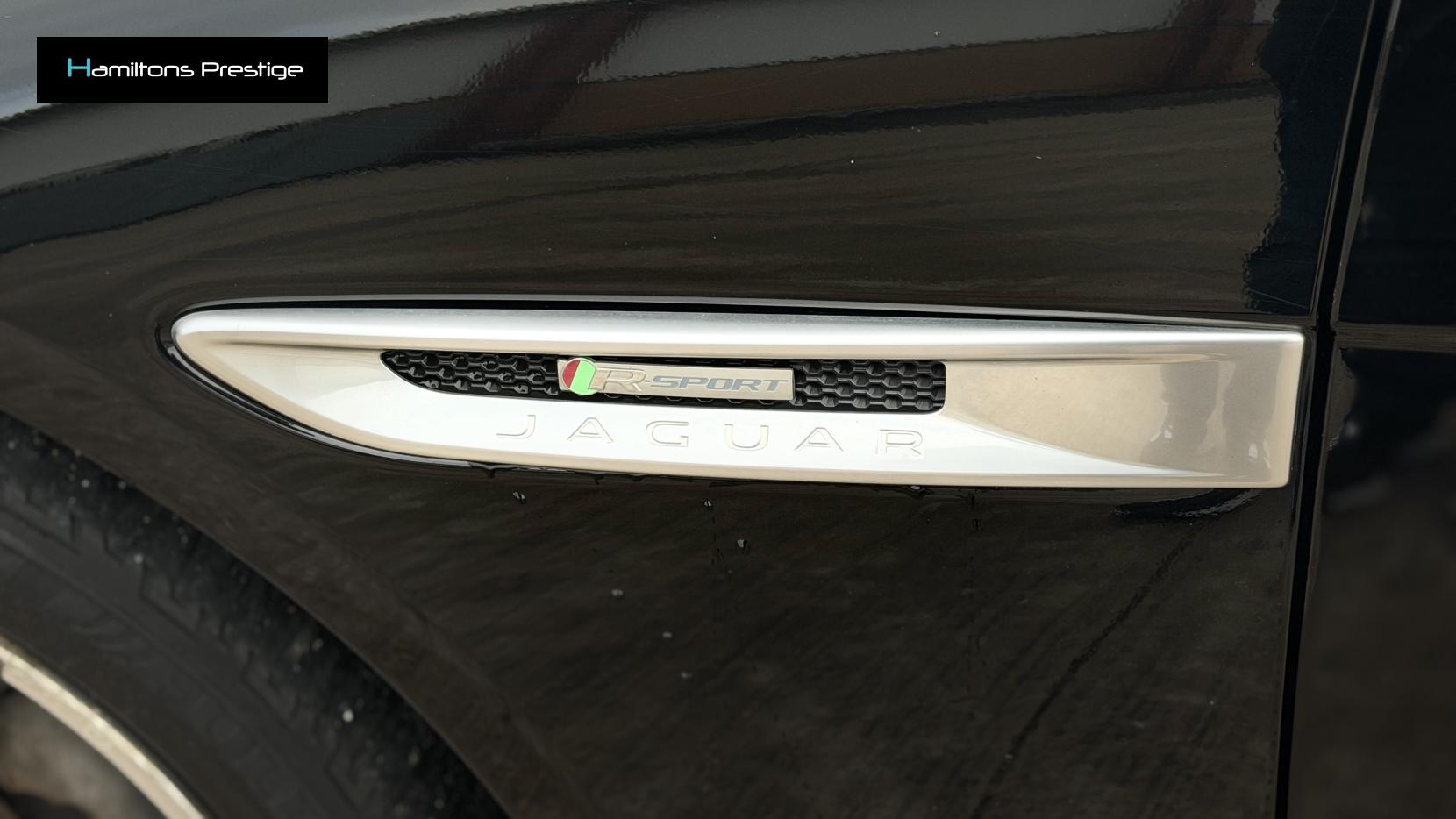 Jaguar XE 2.0d R-Sport Saloon 4dr Diesel Manual Euro 6 (s/s) (180 ps)