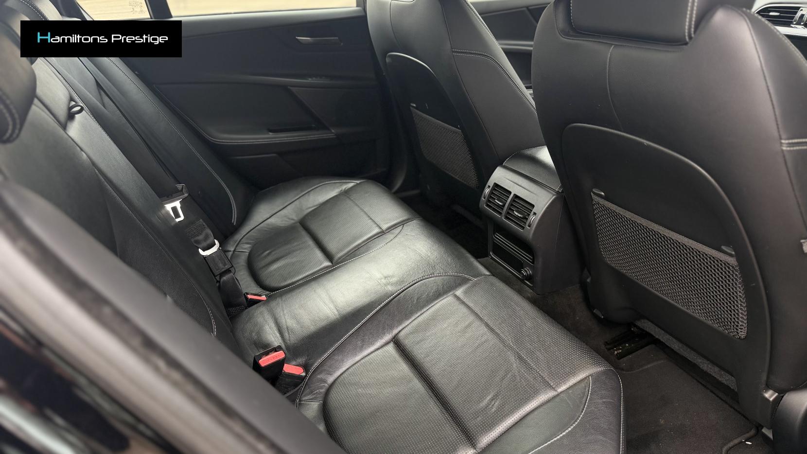 Jaguar XE 2.0d R-Sport Saloon 4dr Diesel Manual Euro 6 (s/s) (180 ps)