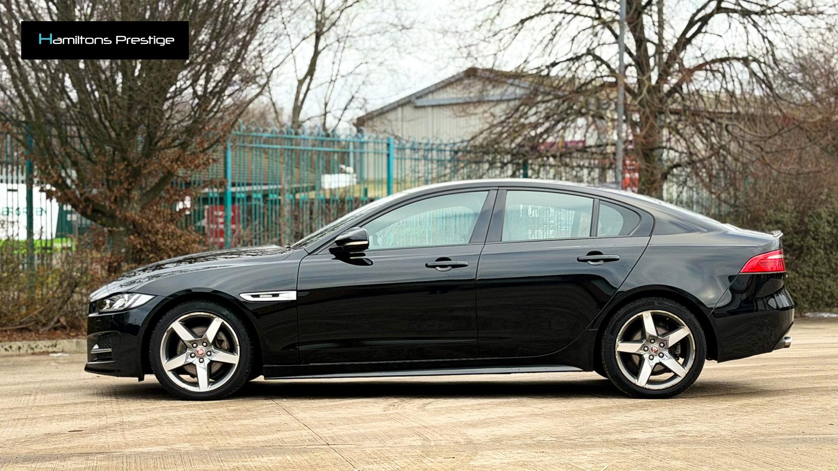 Jaguar XE 2.0d R-Sport Saloon 4dr Diesel Manual Euro 6 (s/s) (180 ps)