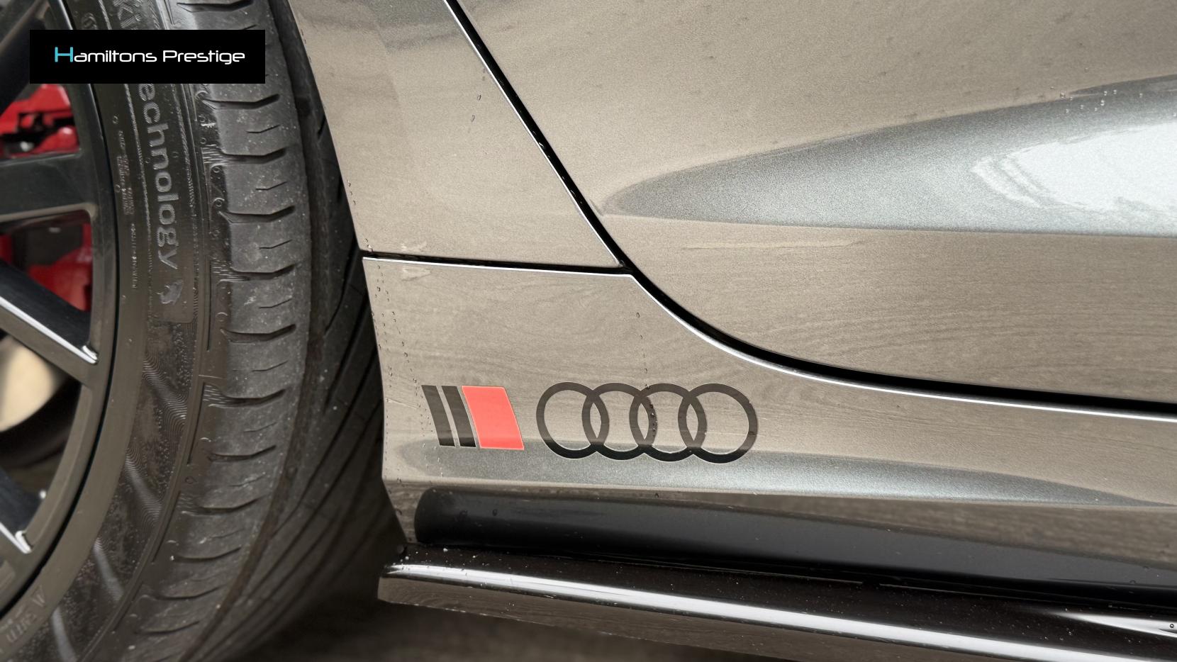 Audi A6 Avant 2.0 TFSI 40 Black Edition Estate 5dr Petrol S Tronic Euro 6 (s/s) (204 ps)