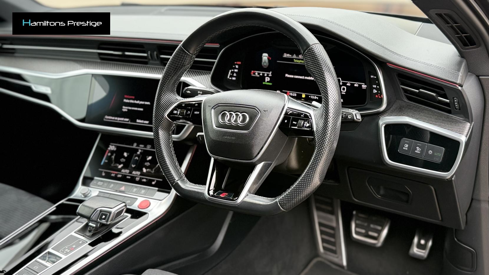 Audi A6 Avant 2.0 TFSI 40 Black Edition Estate 5dr Petrol S Tronic Euro 6 (s/s) (204 ps)