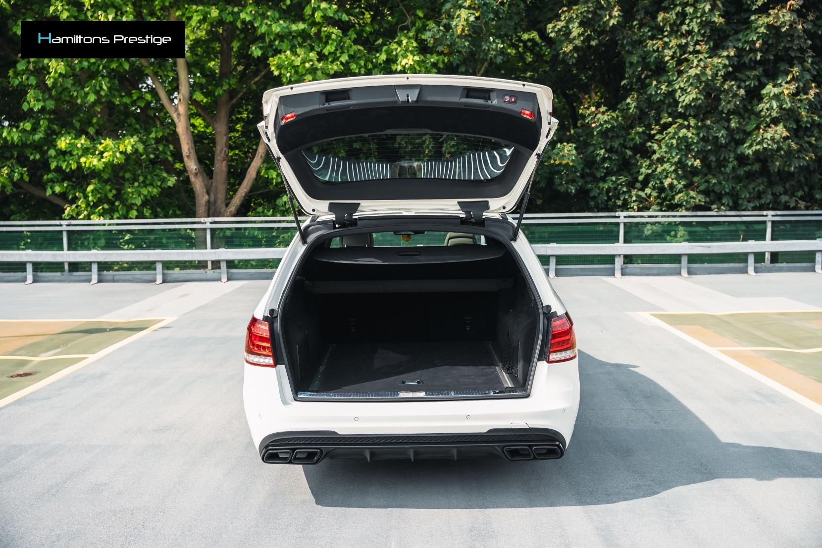 Mercedes-Benz E Class 5.5 E63 V8 BiTurbo AMG Estate 5dr Petrol SpdS MCT Euro 6 (s/s) (557 ps)