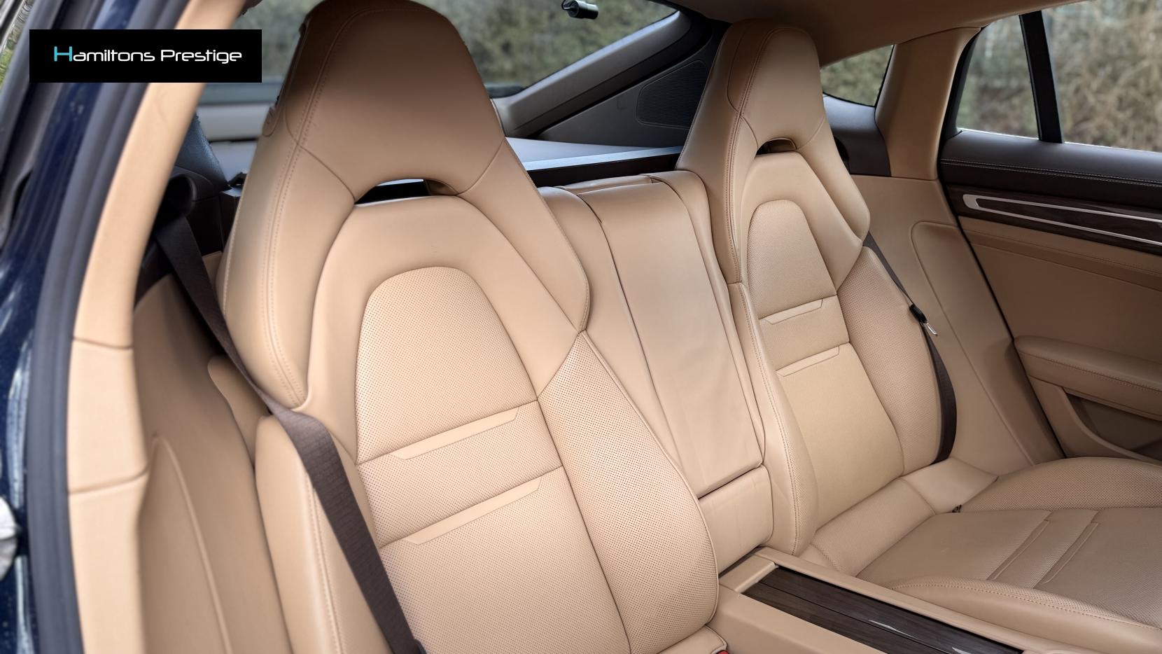 Porsche Panamera 2.9T V6 4S Saloon 5dr Petrol PDK 4WD Euro 6 (s/s) (440 ps)