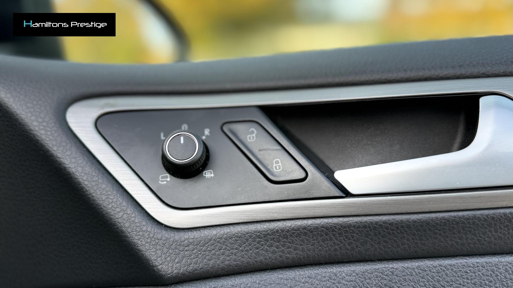 Volkswagen Golf 2.0 TDI BlueMotion Tech Match Hatchback 5dr Diesel Manual Euro 5 (s/s) (150 ps)