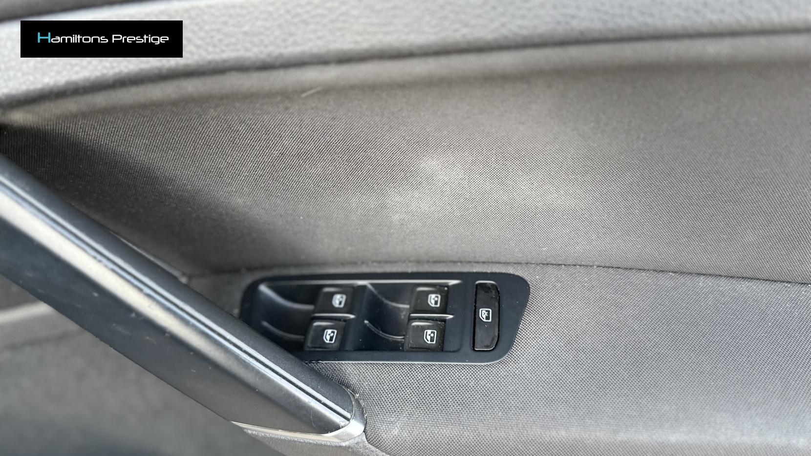 Volkswagen Golf 2.0 TDI BlueMotion Tech Match Hatchback 5dr Diesel Manual Euro 5 (s/s) (150 ps)