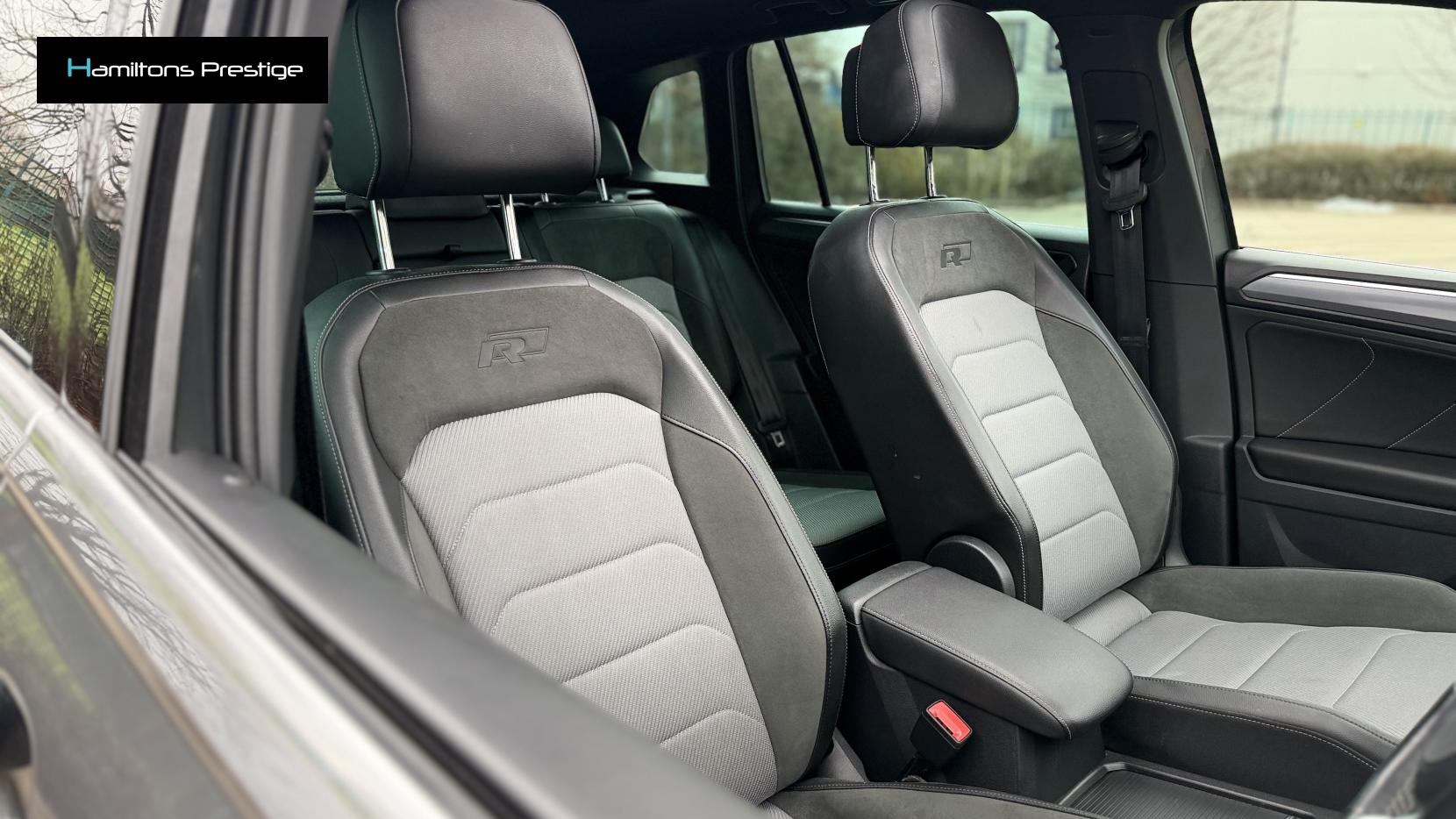 Volkswagen Tiguan 2.0 TDI R-Line Tech SUV 5dr Diesel DSG 4Motion Euro 6 (s/s) (190 ps)